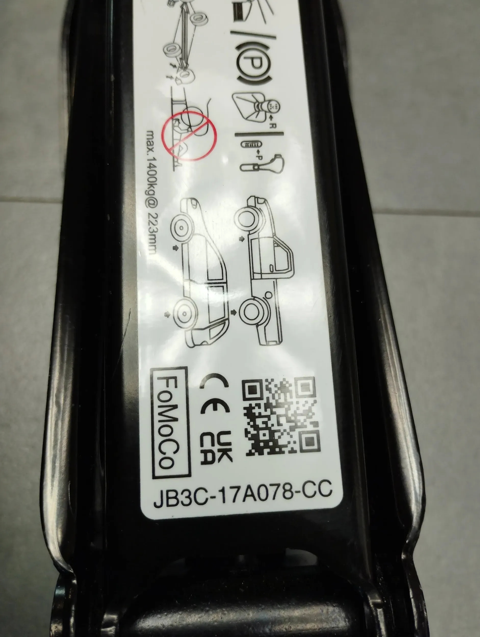 Volkswagen Amarok II WINDA lift JB3C-17A078-CC