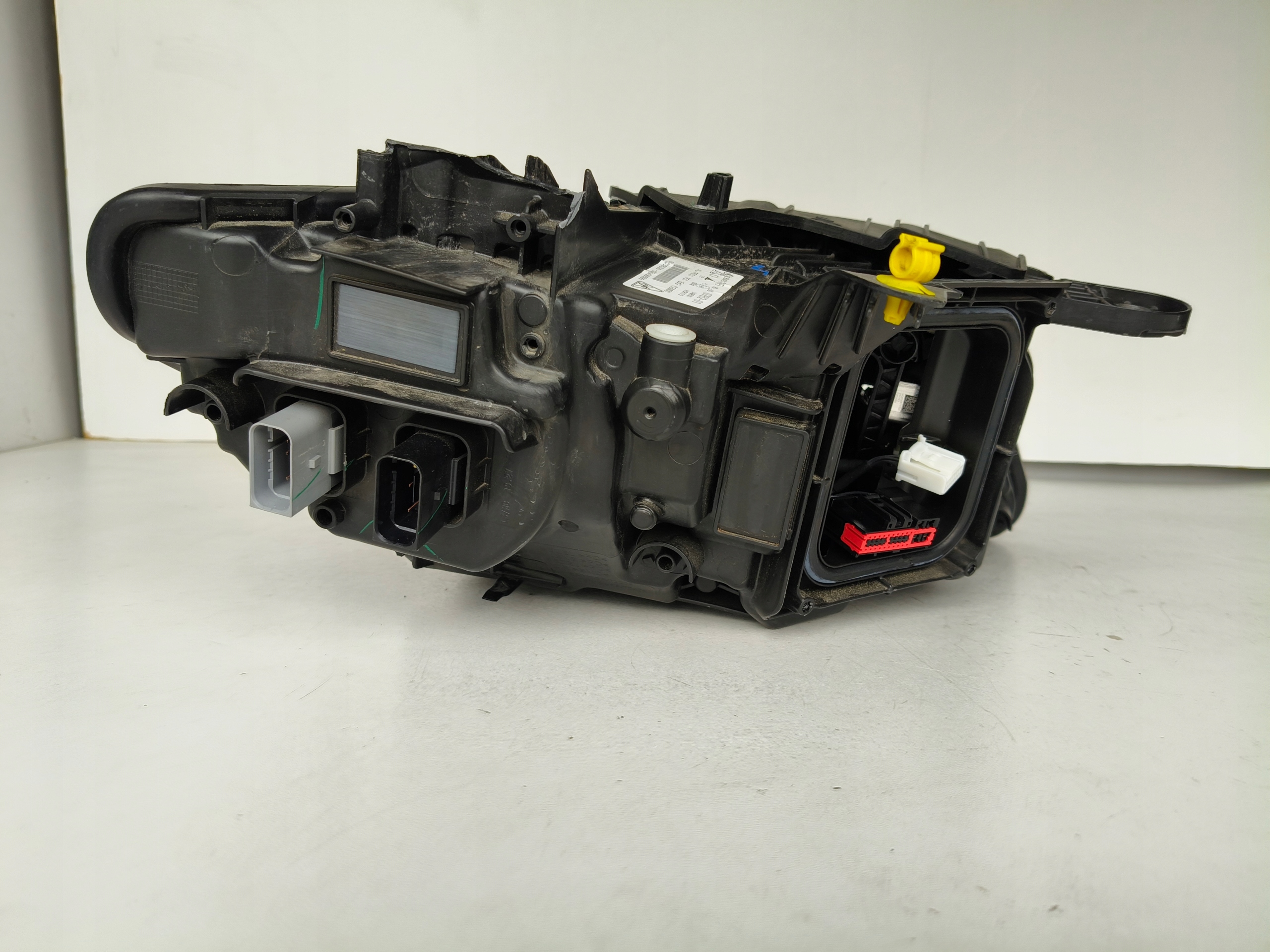light left REFLEKTOR PEUGEOT 308 III 22- FULL LED