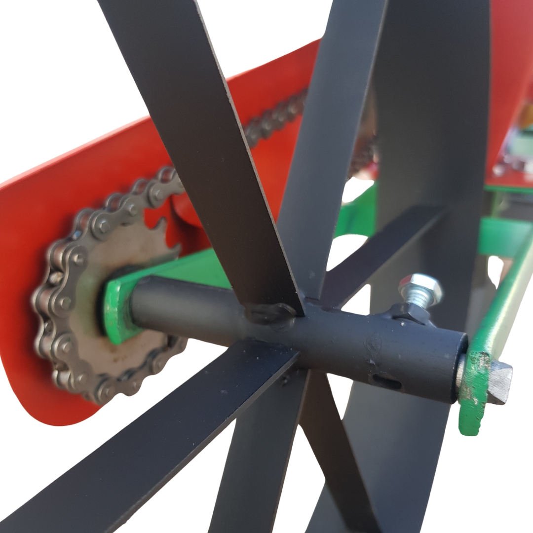 Siewnik ręczny taczkowy produkcji polskiej Zasilanie ręczne