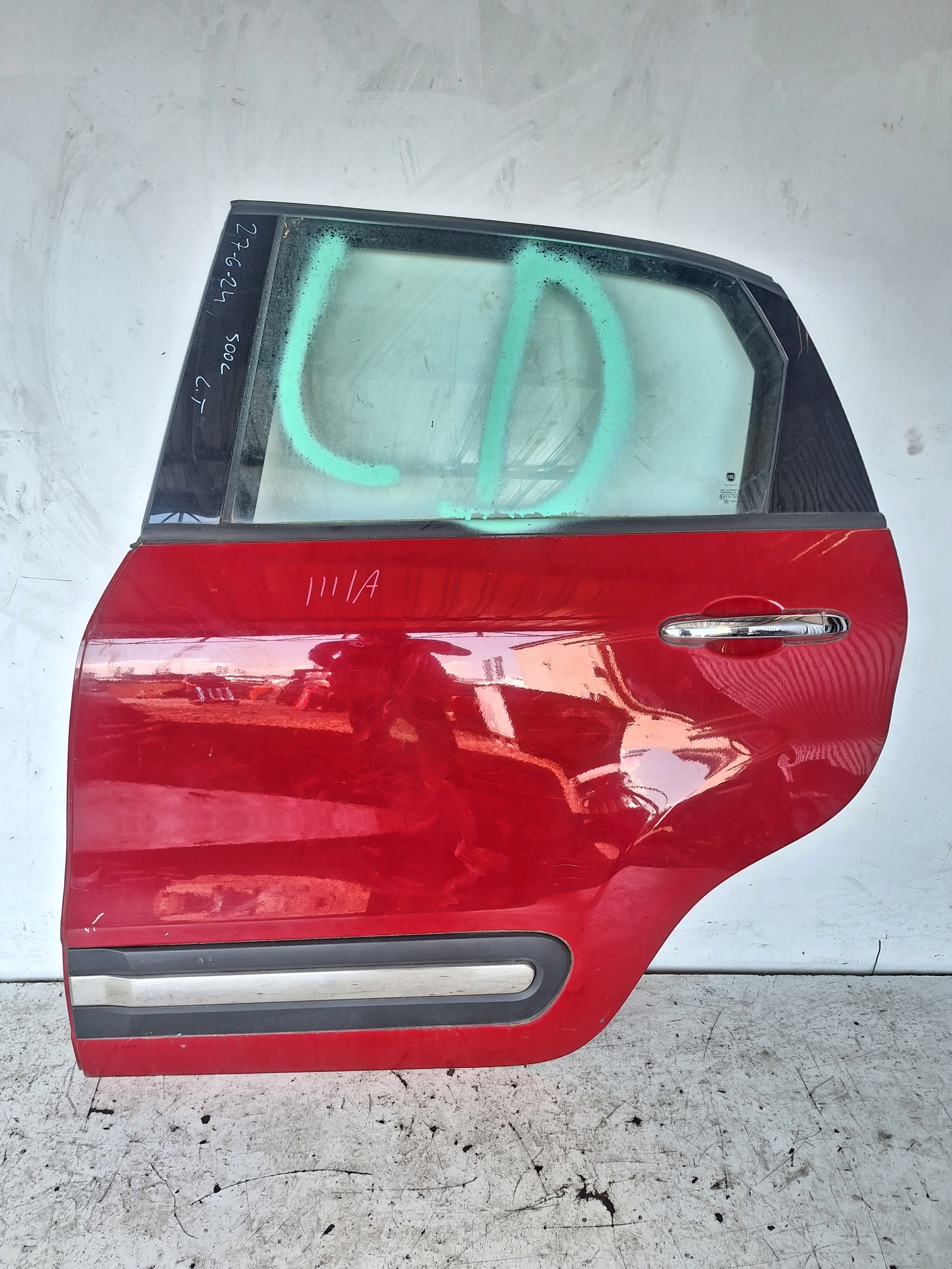FIAT 500L 12-17 дверь левая 111/A