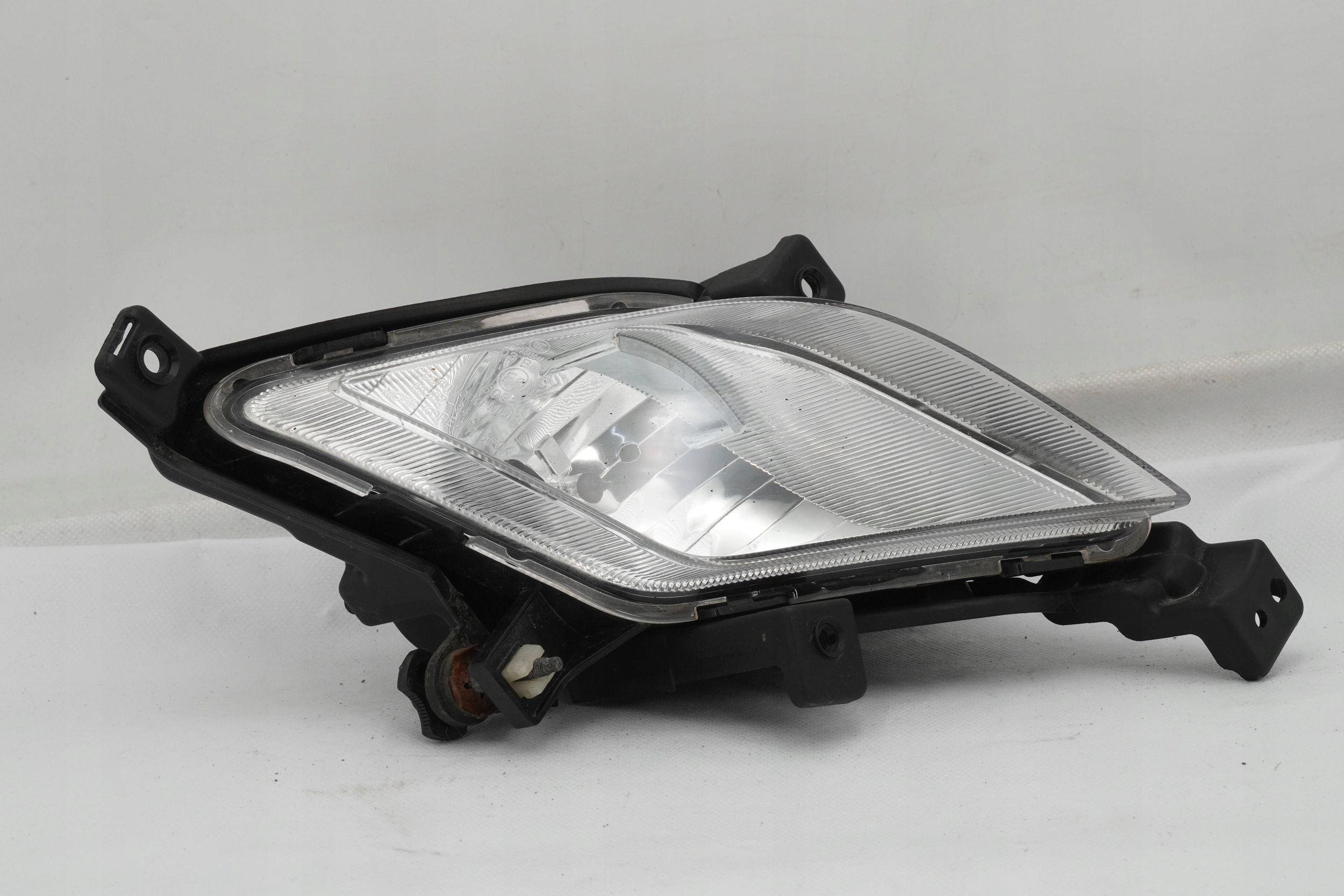 ГАЛОГЕН правый KORANDO