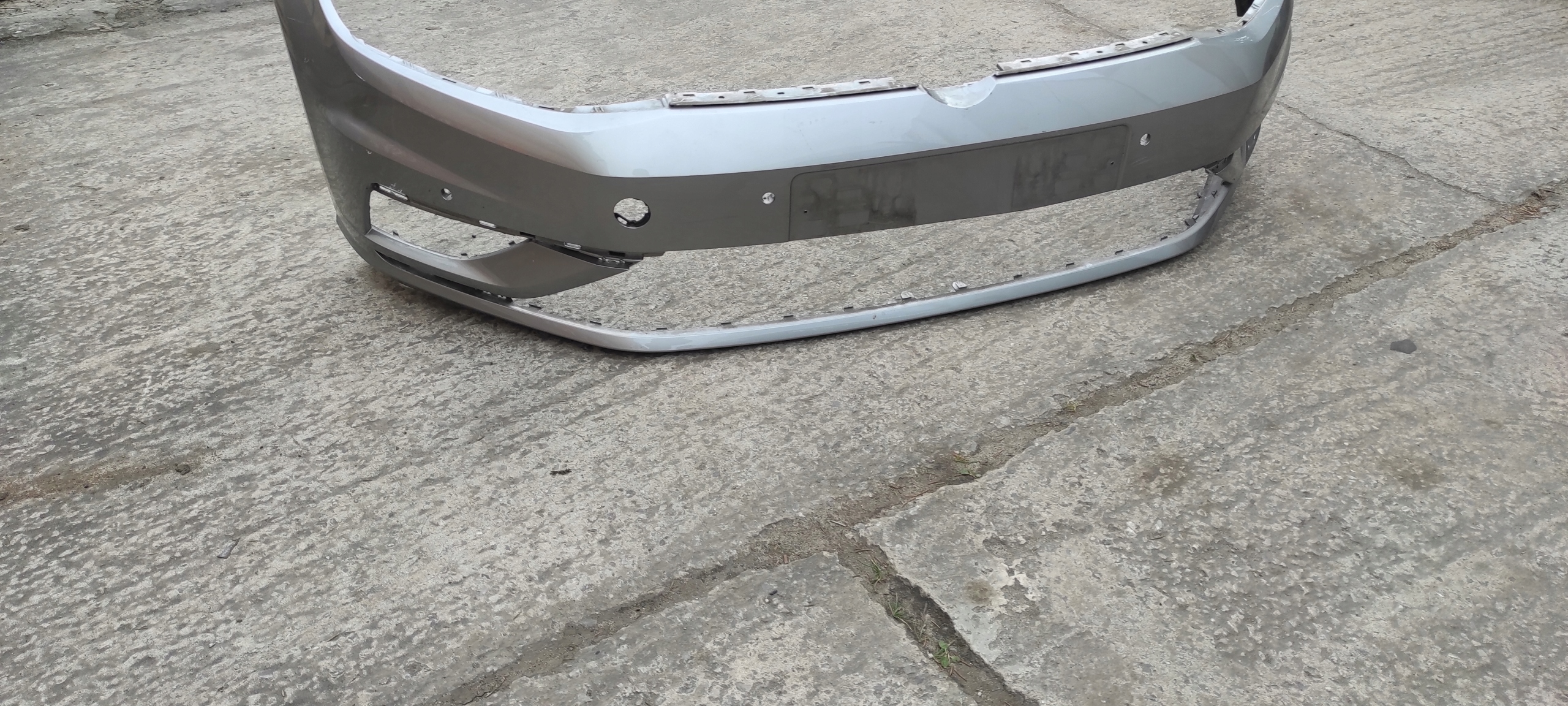 bumper front front Volkswagen passat b8 lift 5G0807221E