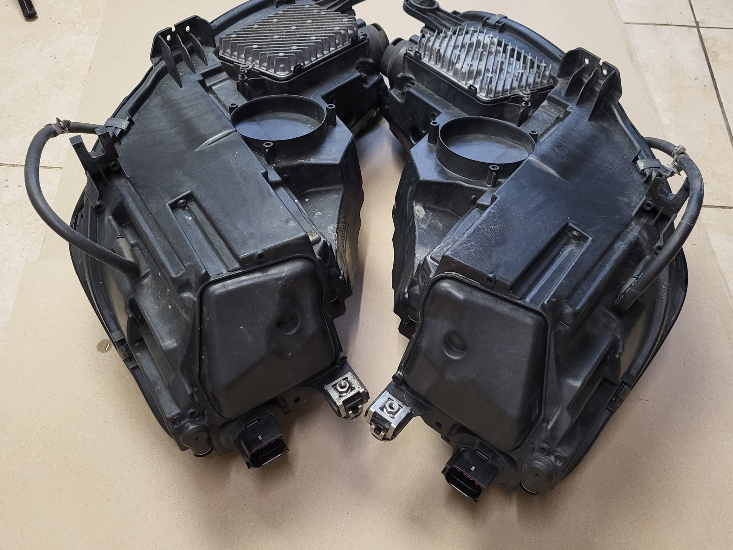 licht links rechts vorne REFLEKTOR FULL LED MATRIX AUDI A4 B9 8W EU komplet