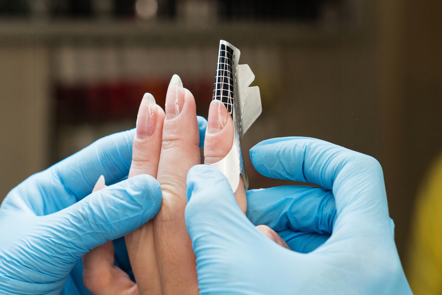 KLIPS ZACISKARKA DO TUNELU KLAMRA PLASTIKOWA DO ZACISKANIA TIPSÓW NA PAZNOK Rodzaj klips