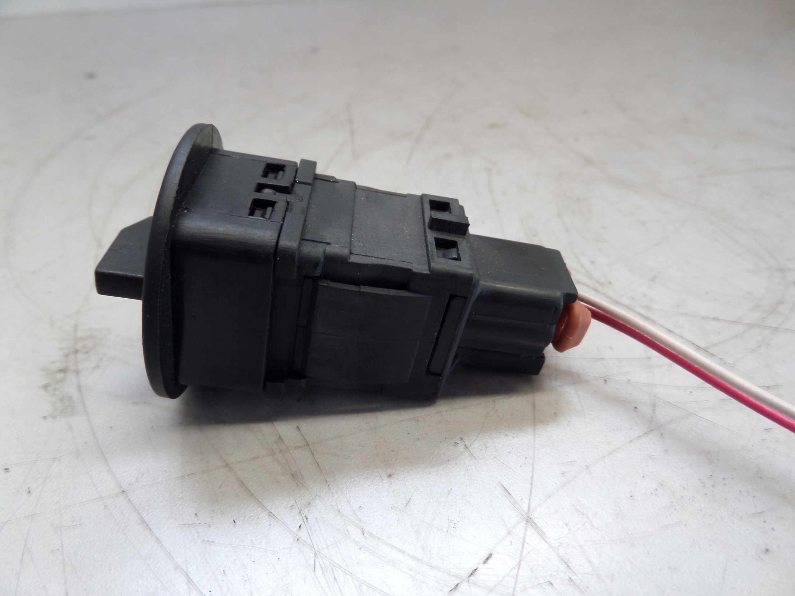 Interrupteur Bouton Airbag BRILLIANCE BS6