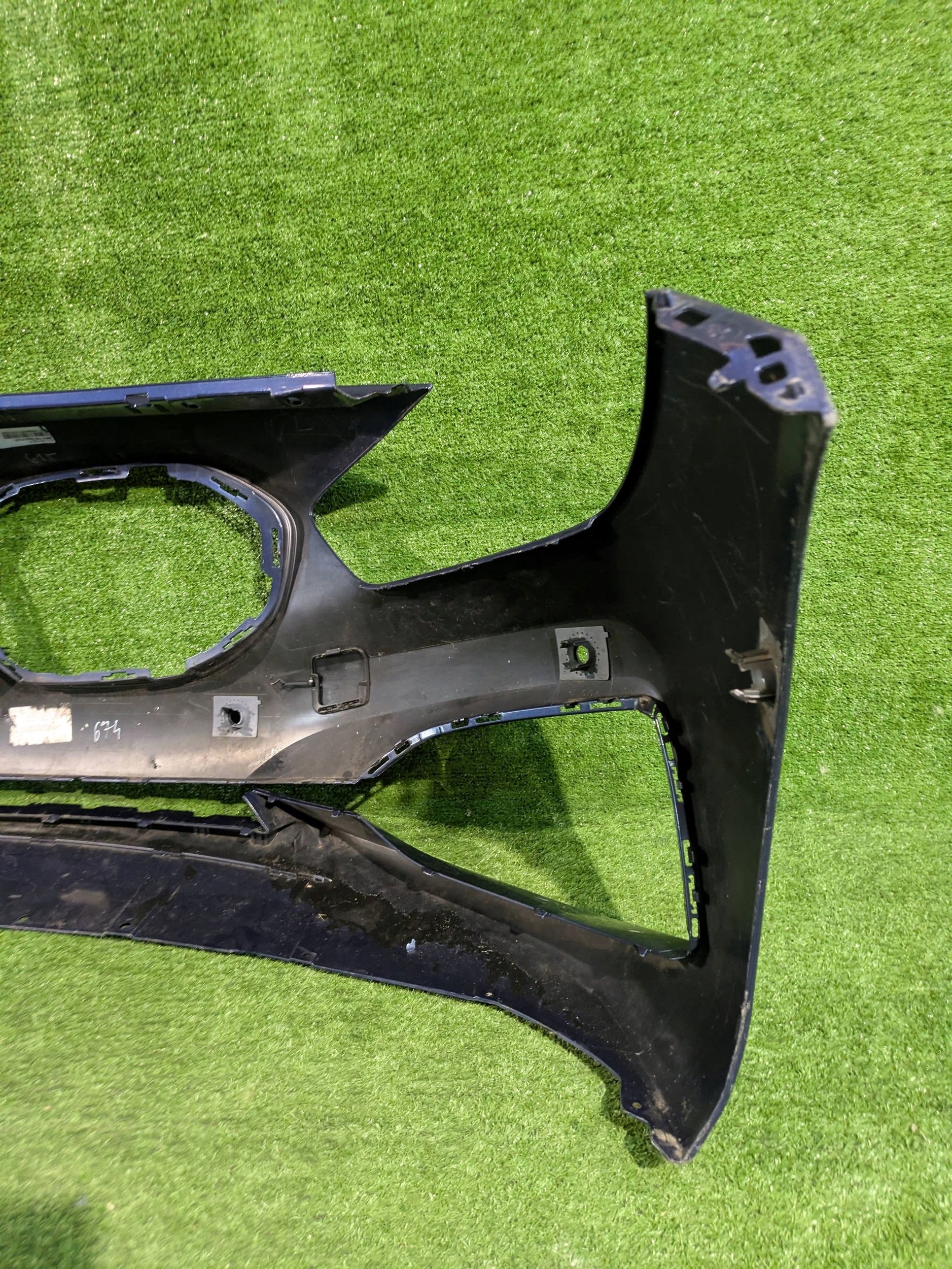 Frontstoßstange vorne BMW 1 F40 19- NR.8618