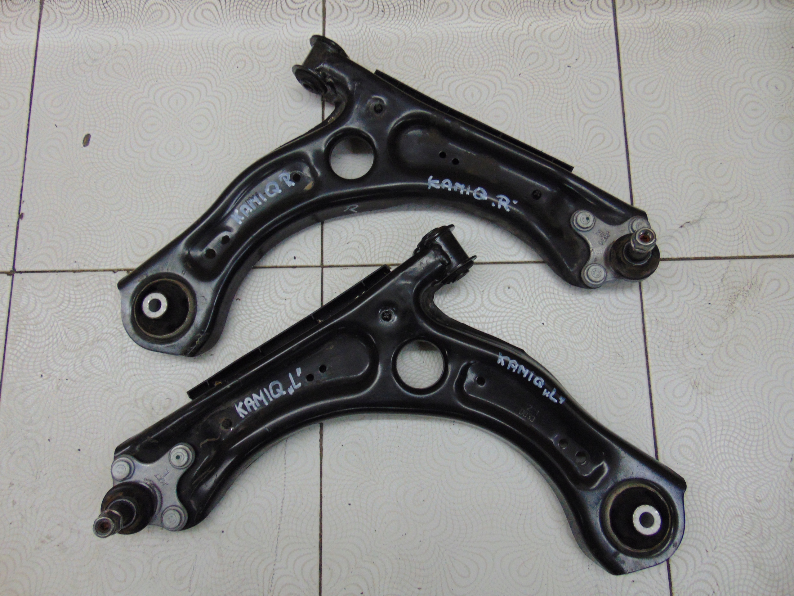 QUERLENKER LINKS RECHTS SKODA KAMIQ