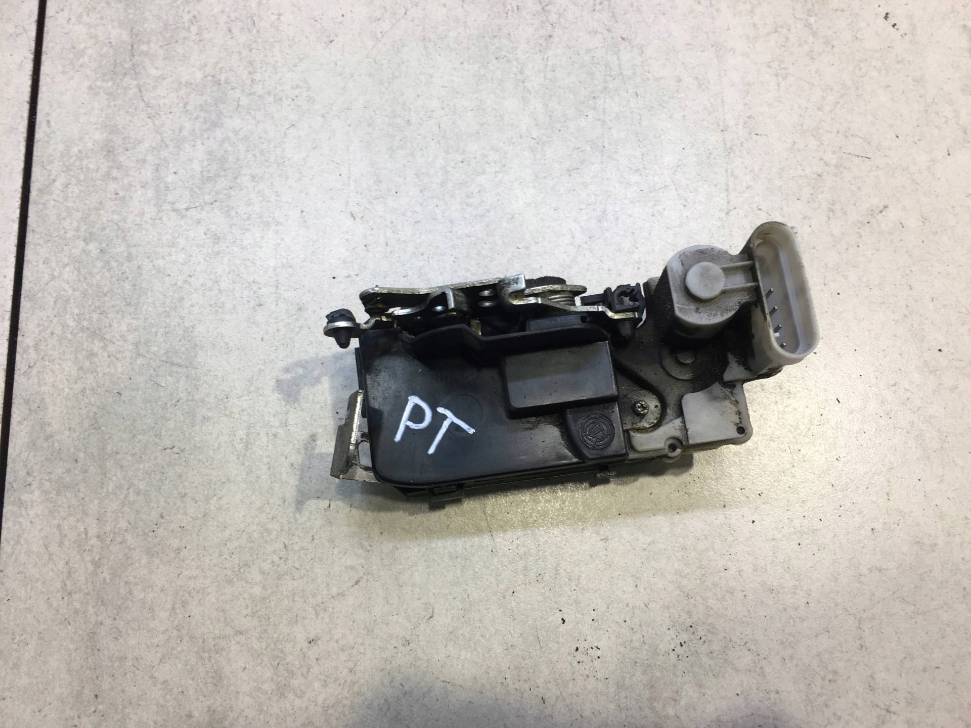 lock door right rear part LANCIA LYBRA 4 PIN