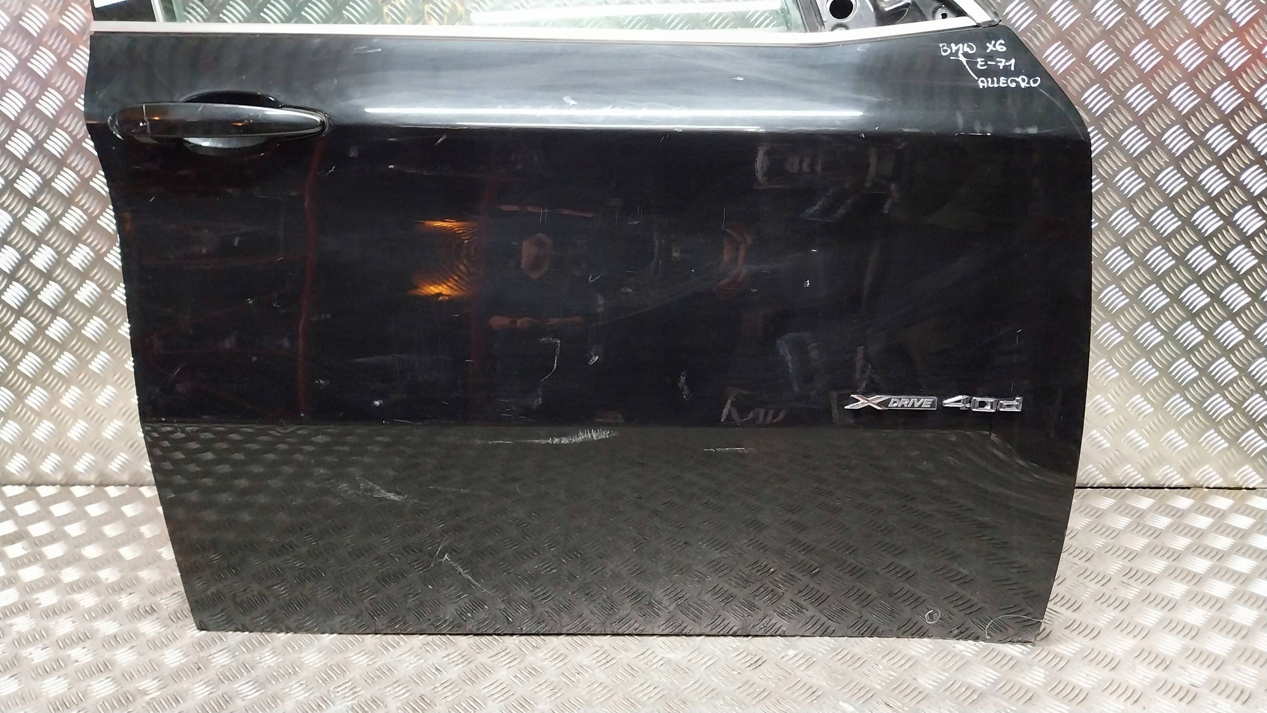 dveře předek pravé BMW X6 E71 07