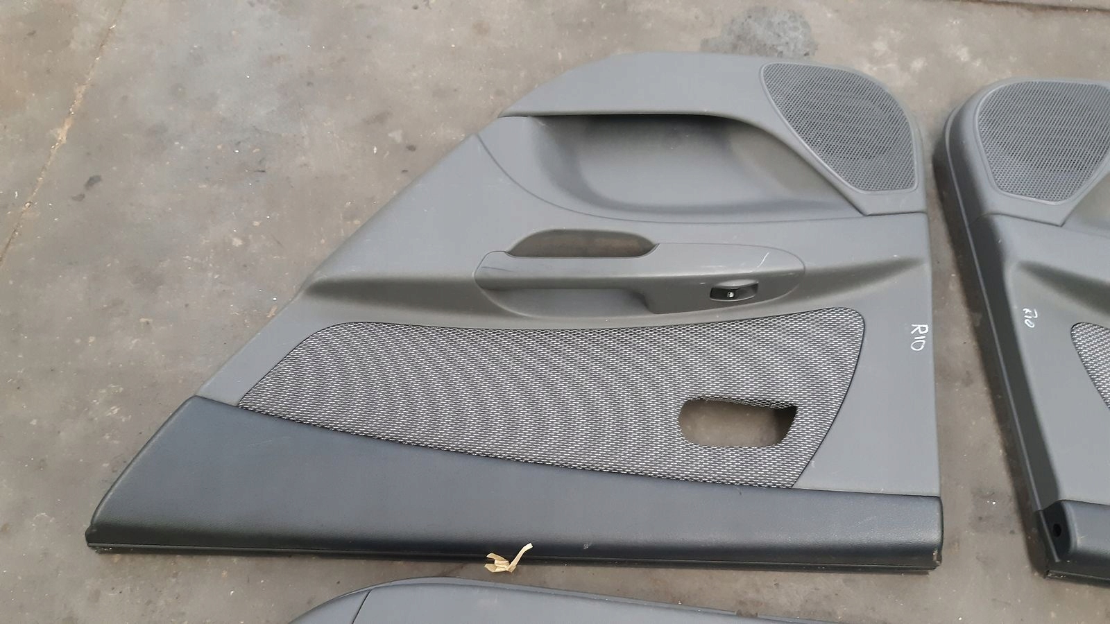 side side komplet Kia Rio II 1,4 16V
