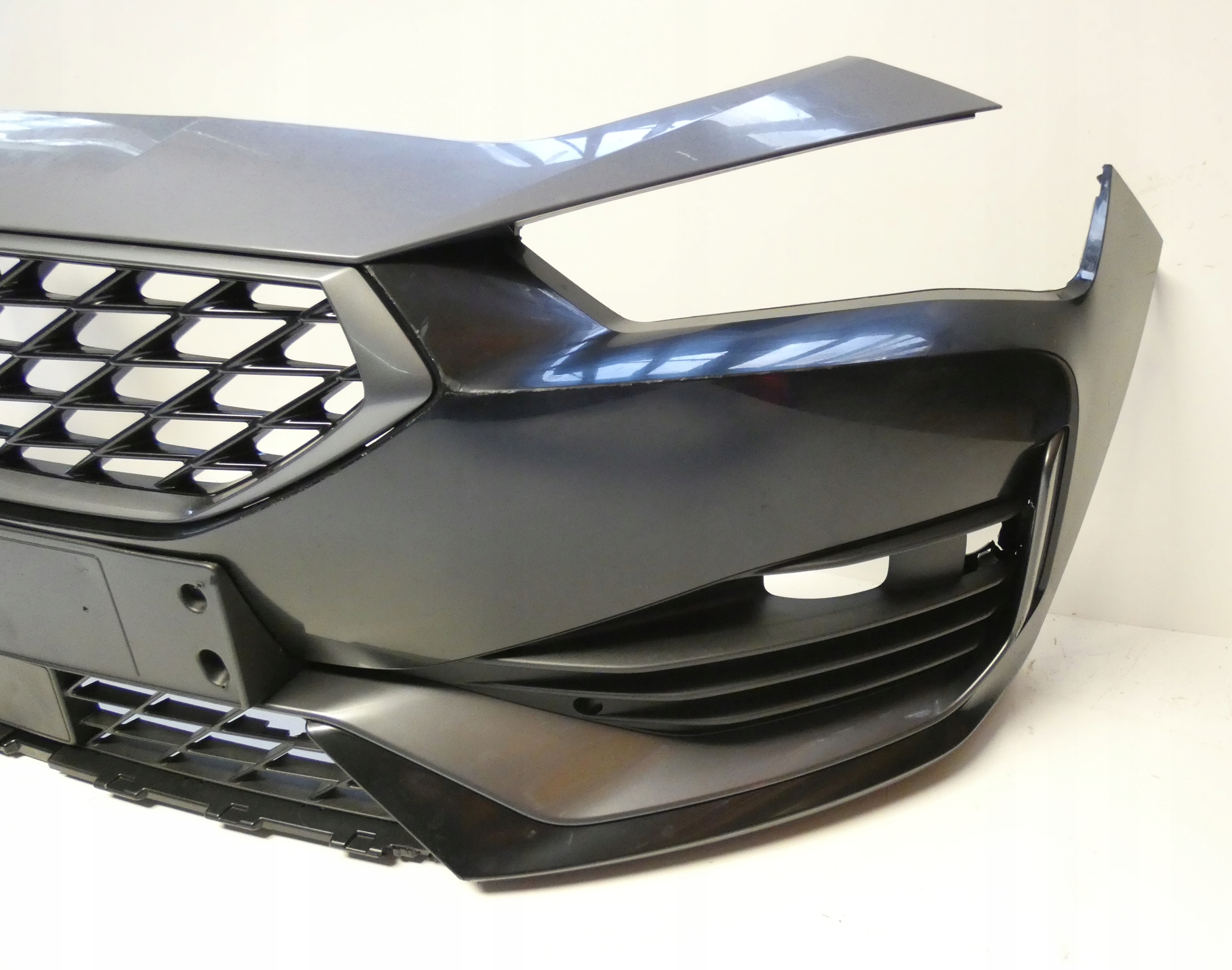 SEAT LEON IV 4 CUPRA 5FA807217B/C 2020-2023 below 4 PDC bumper front front