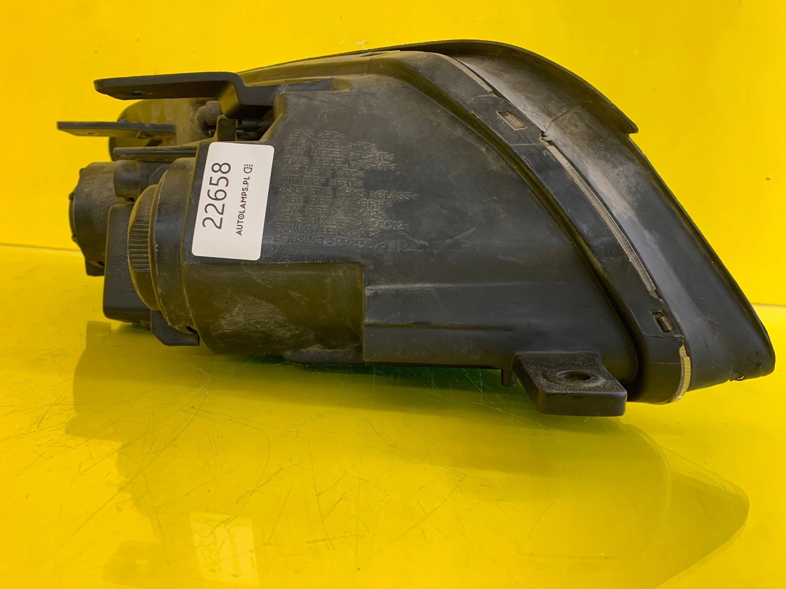 light left Chevrolet Captiva and 06-10 lens