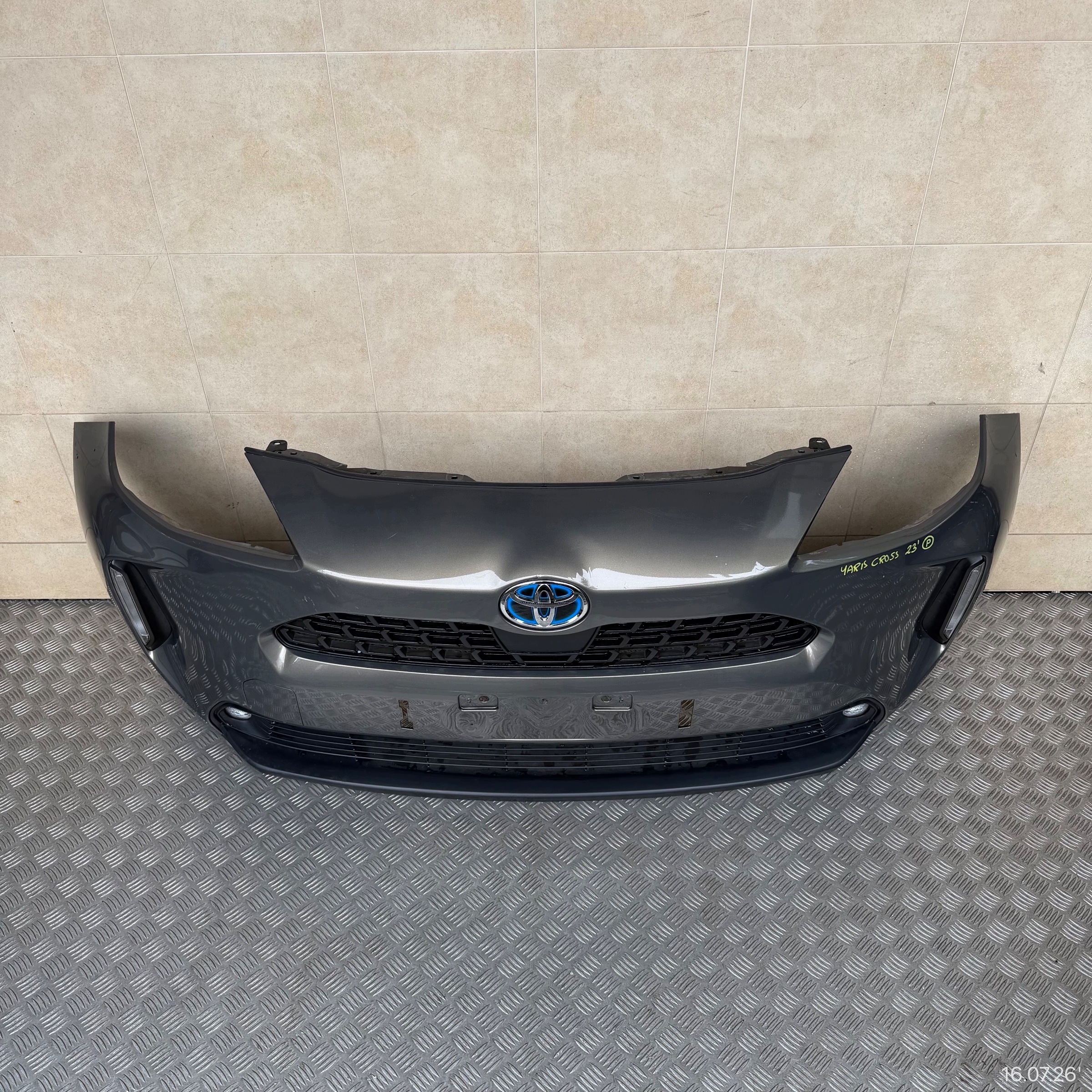 front bumper complete TOYOTA YARIS CROSS 2023 ROK
