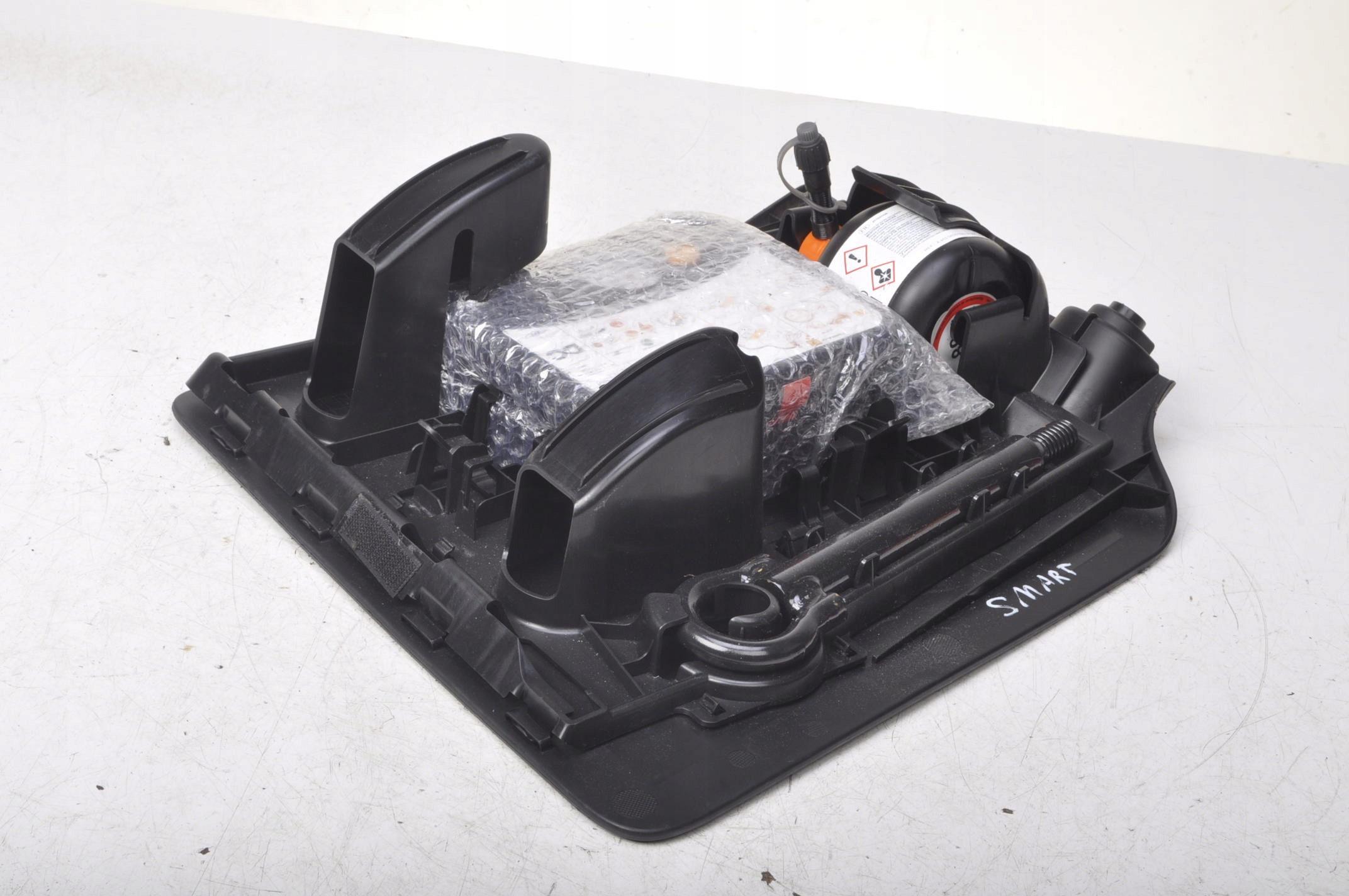 SMART FORFOUR 453 КОМПЛЕКТ ДЛЯ РЕМОНТА КОЛЕСА КОМПРЕССОРА