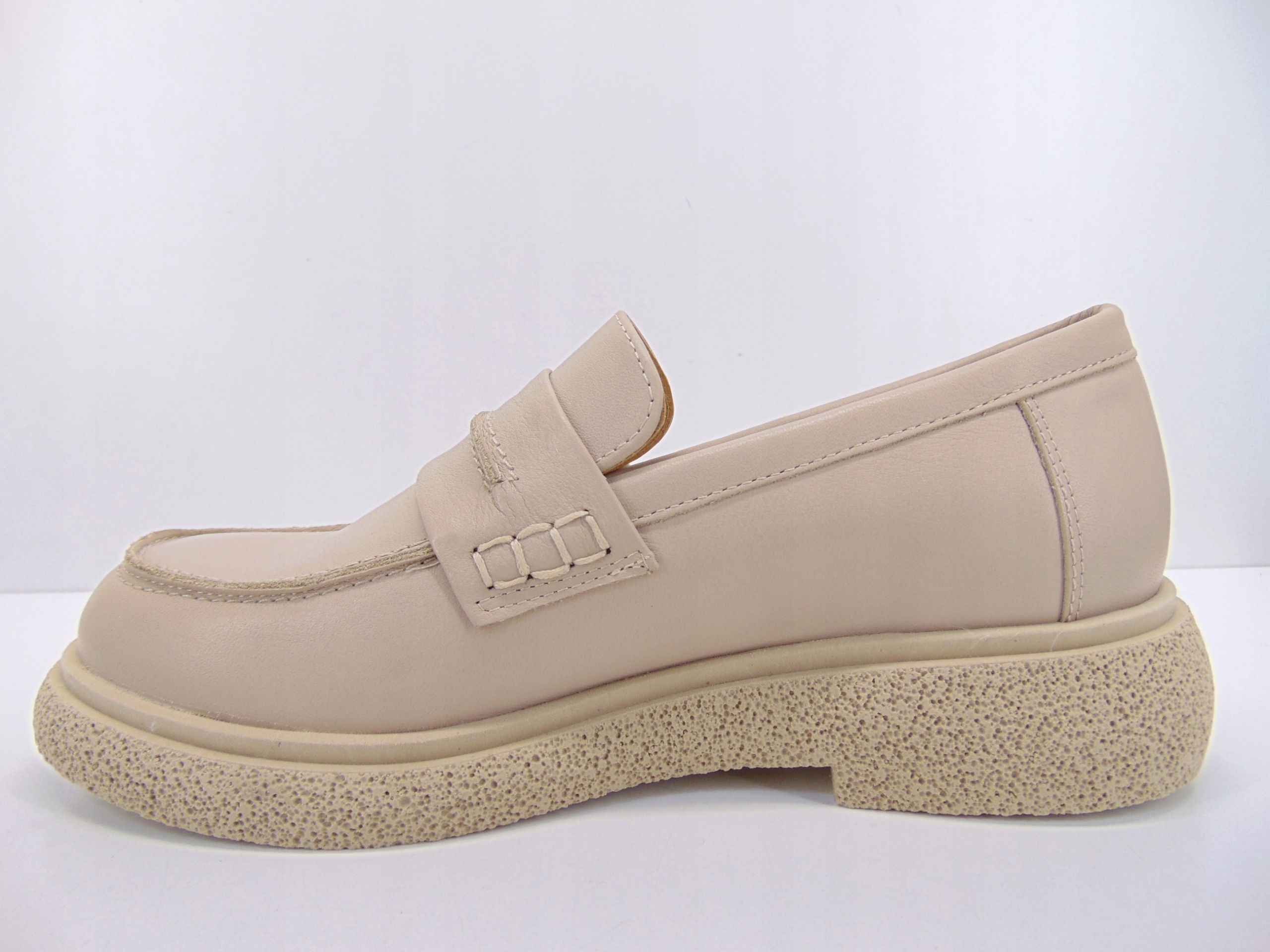 Nessi mokasyny 23426 02 skóra beż 40 Marka Nessi