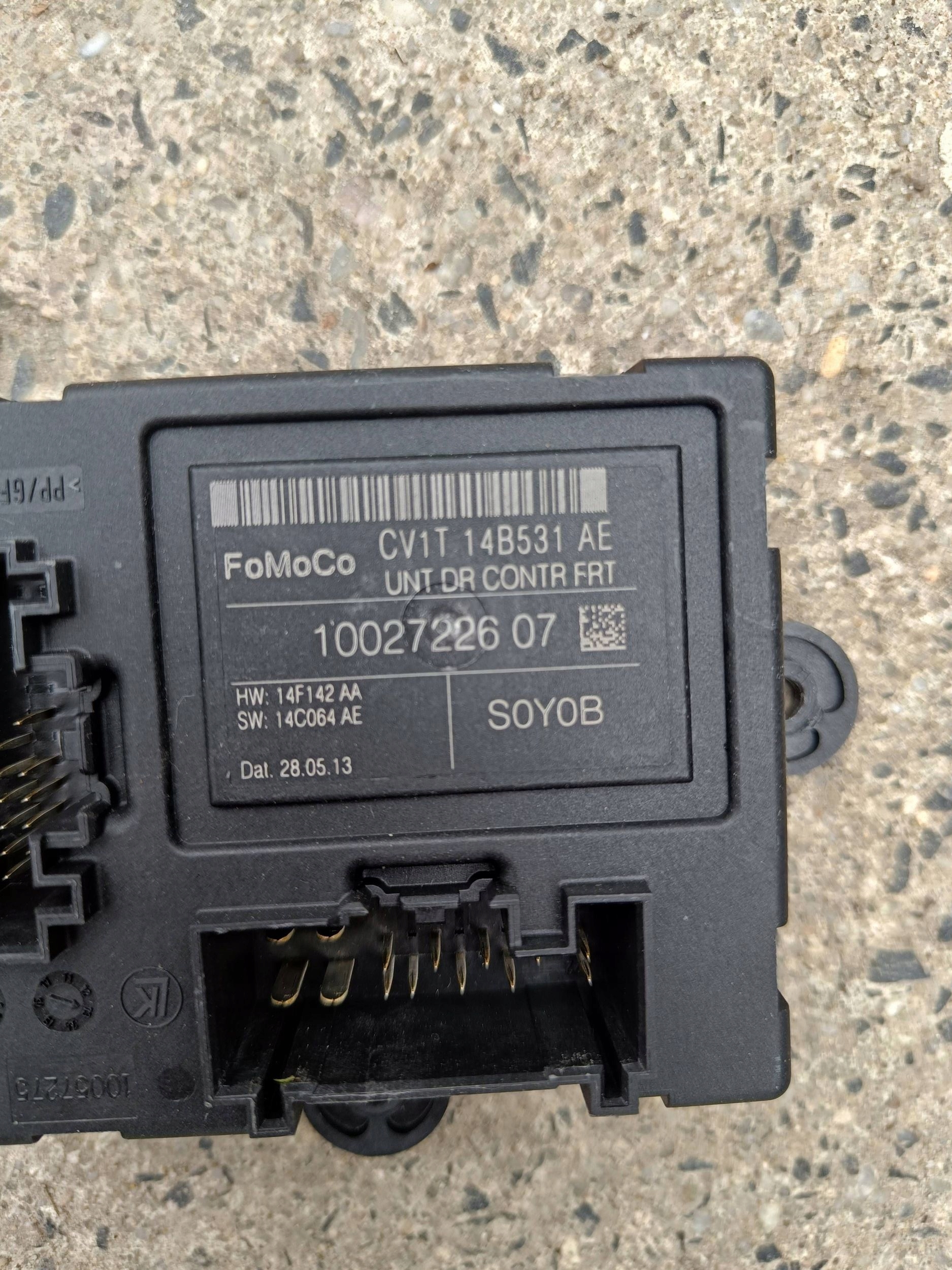 Ford Fiesta MK7 2013 control unit / module door