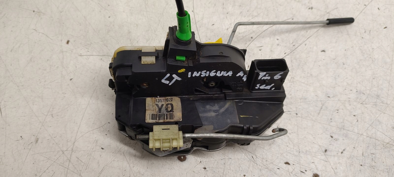 lock rear part rear left Opel Insignia 2,0 CDTI HB