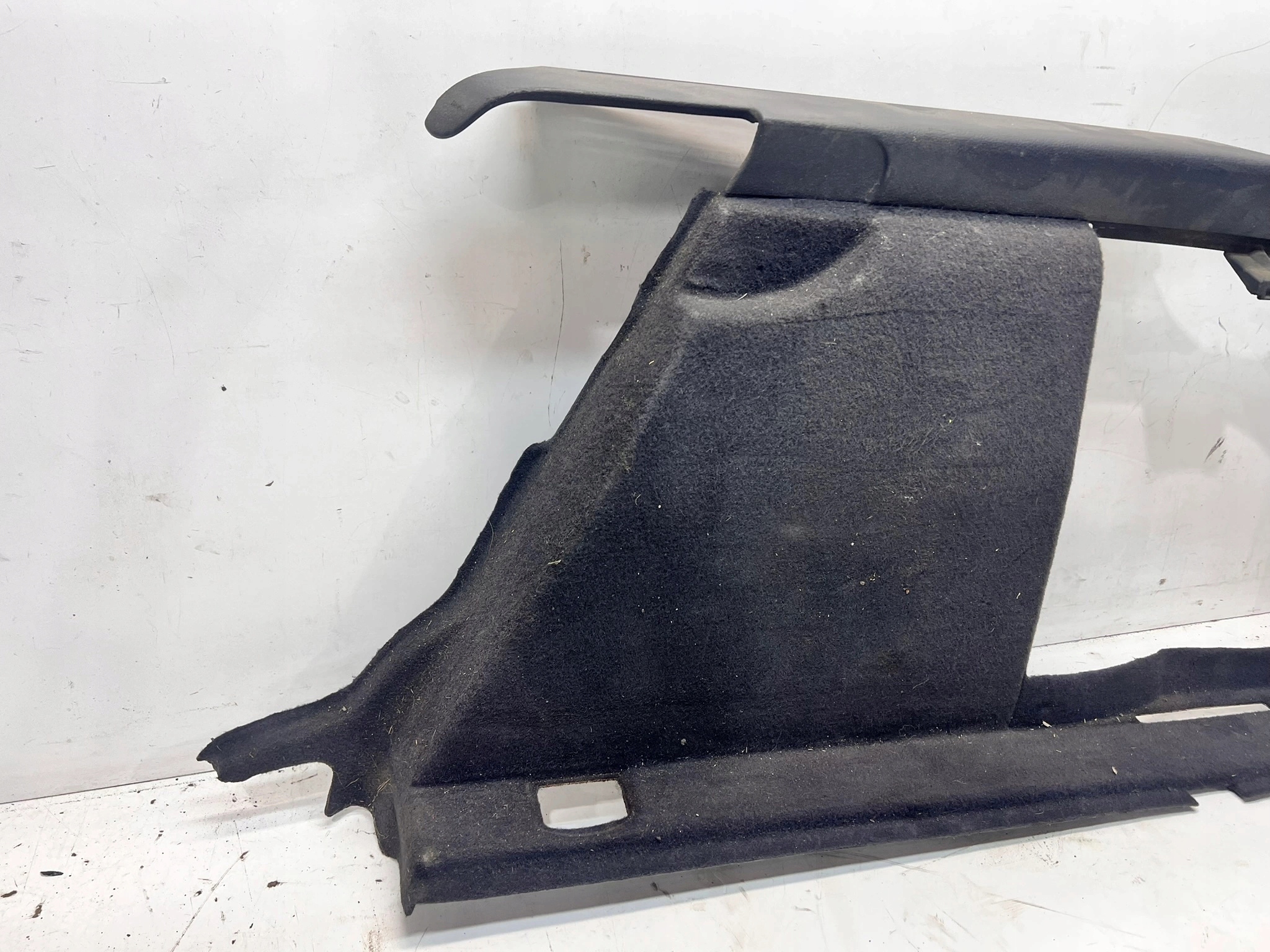 boot upholstery right AUDI A4 B7 AVANT 8E9863880
