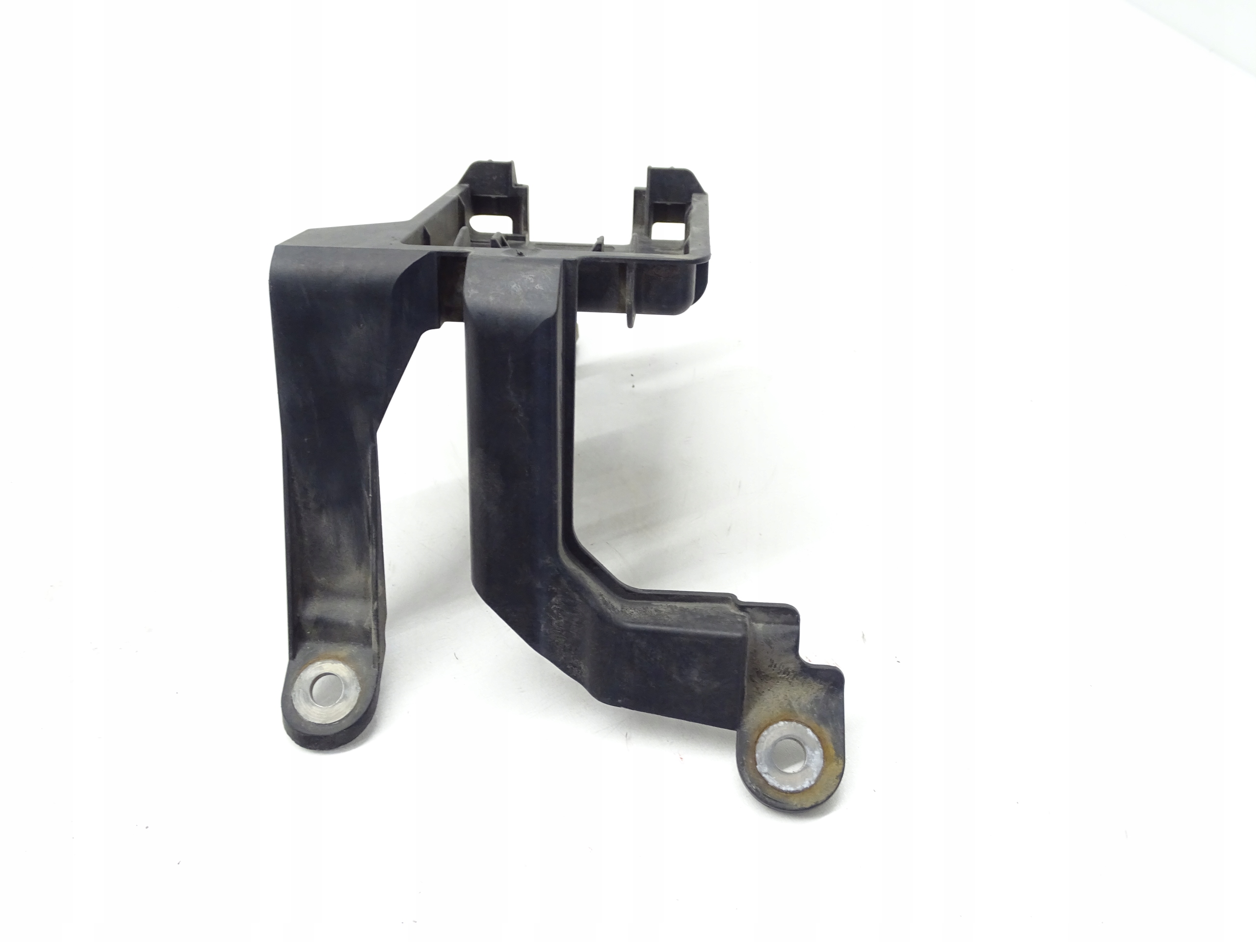 holder RADARU bracket right rear part VW GOLF VIII 5H6907456B