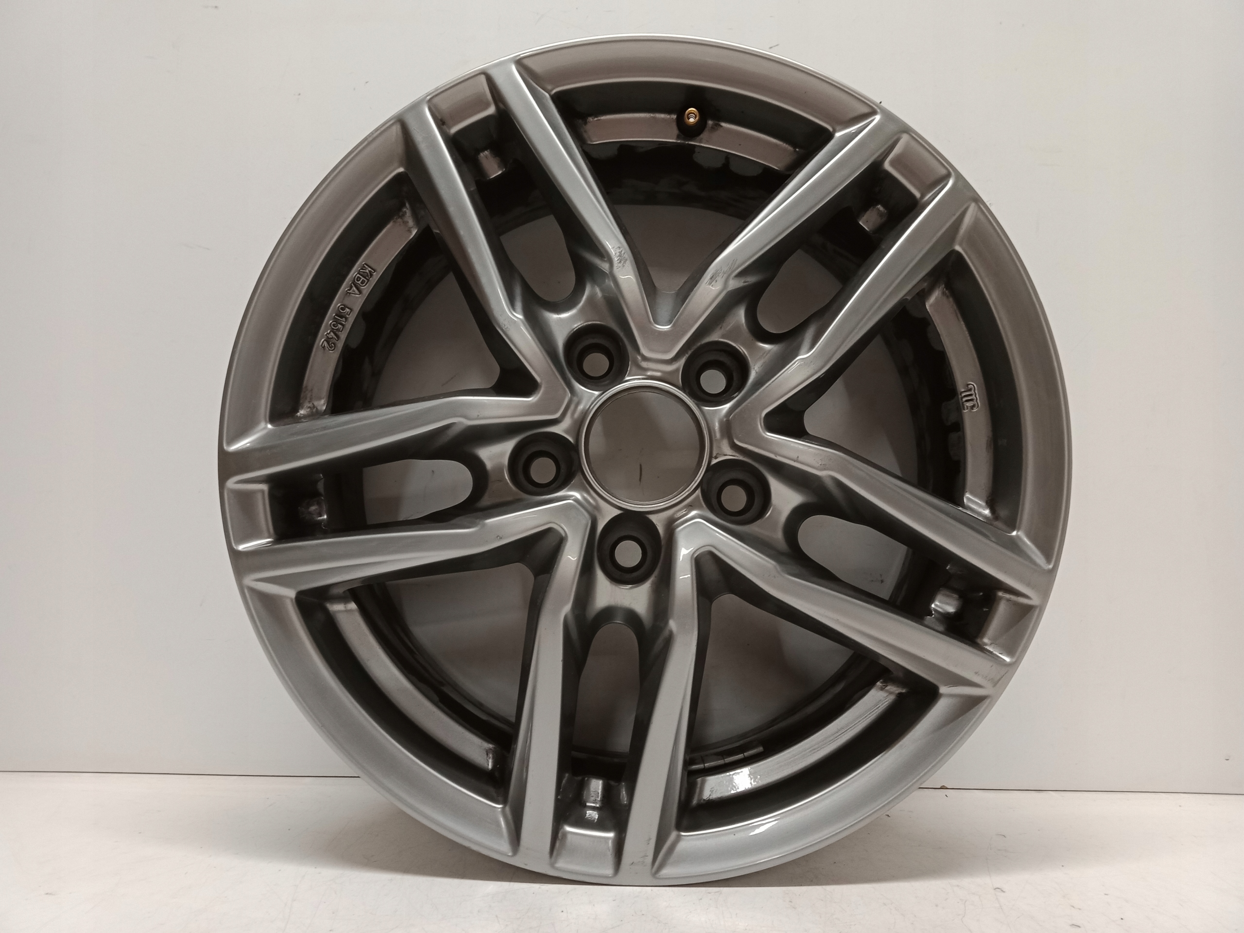 FELGA ALUMINIOWA ALUTEC IKE 656 6,5Jx16 5x114,3 50