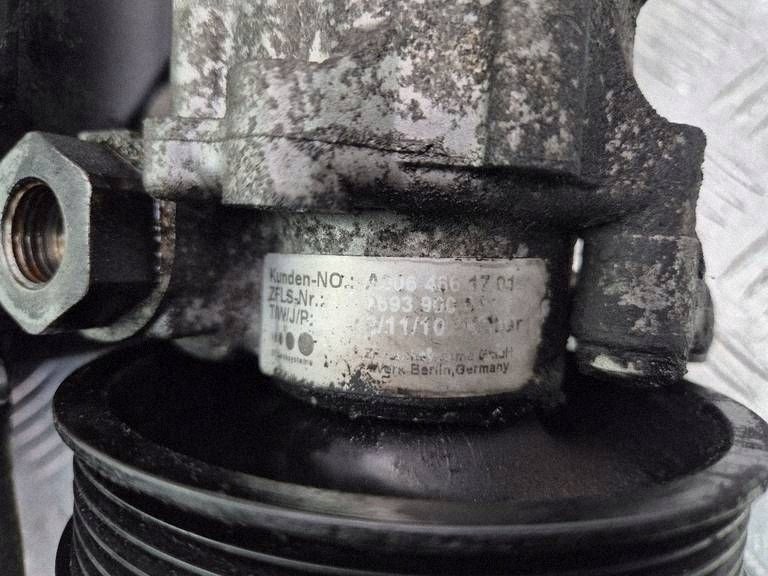 Mercedes Sprinter OM651 2.2 CDI W906 servo pump A0064661701