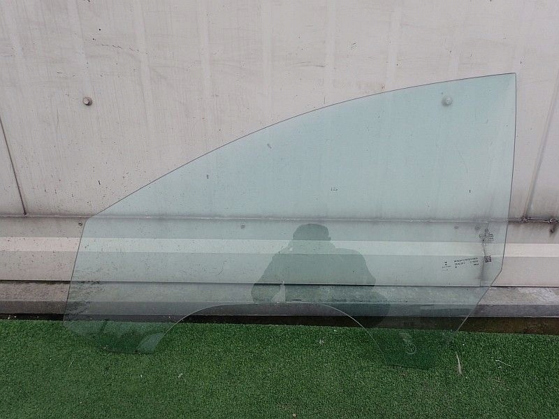 VW PASSAT CC SZYBA PRZEDNIA LEWA 3C8845201C