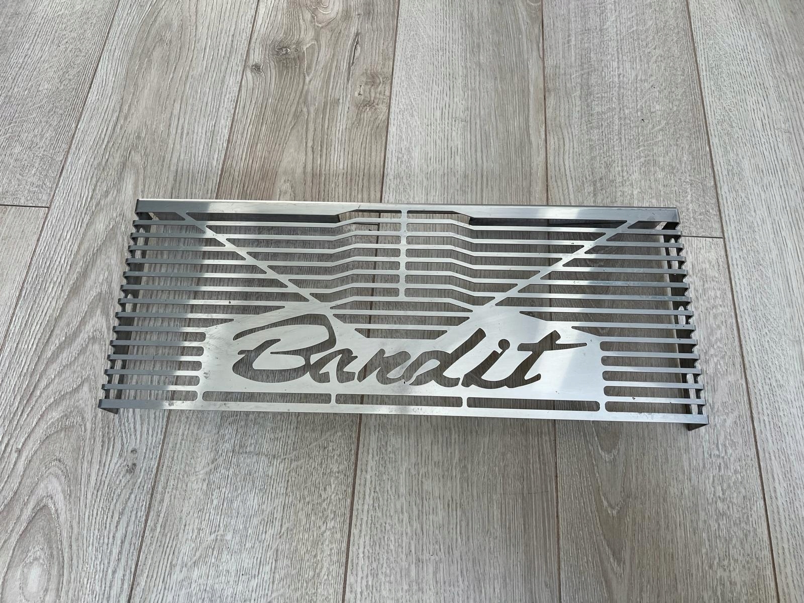 Suzuki GSF 650 1250 Bandit Osłona Chłodnicy