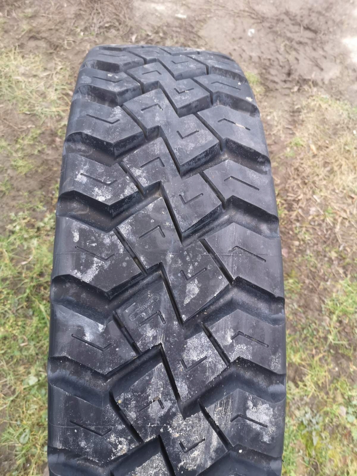 Відновлена шина 12 R22. 5 1 шт Рігдон