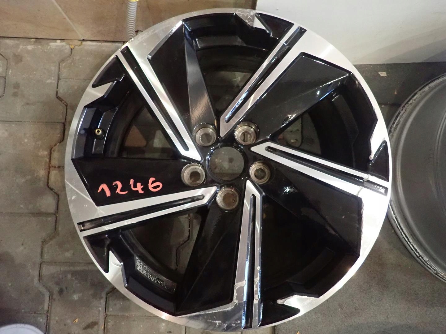disk disk MITSUBISHI 5x114,3 ET38 7J 18"