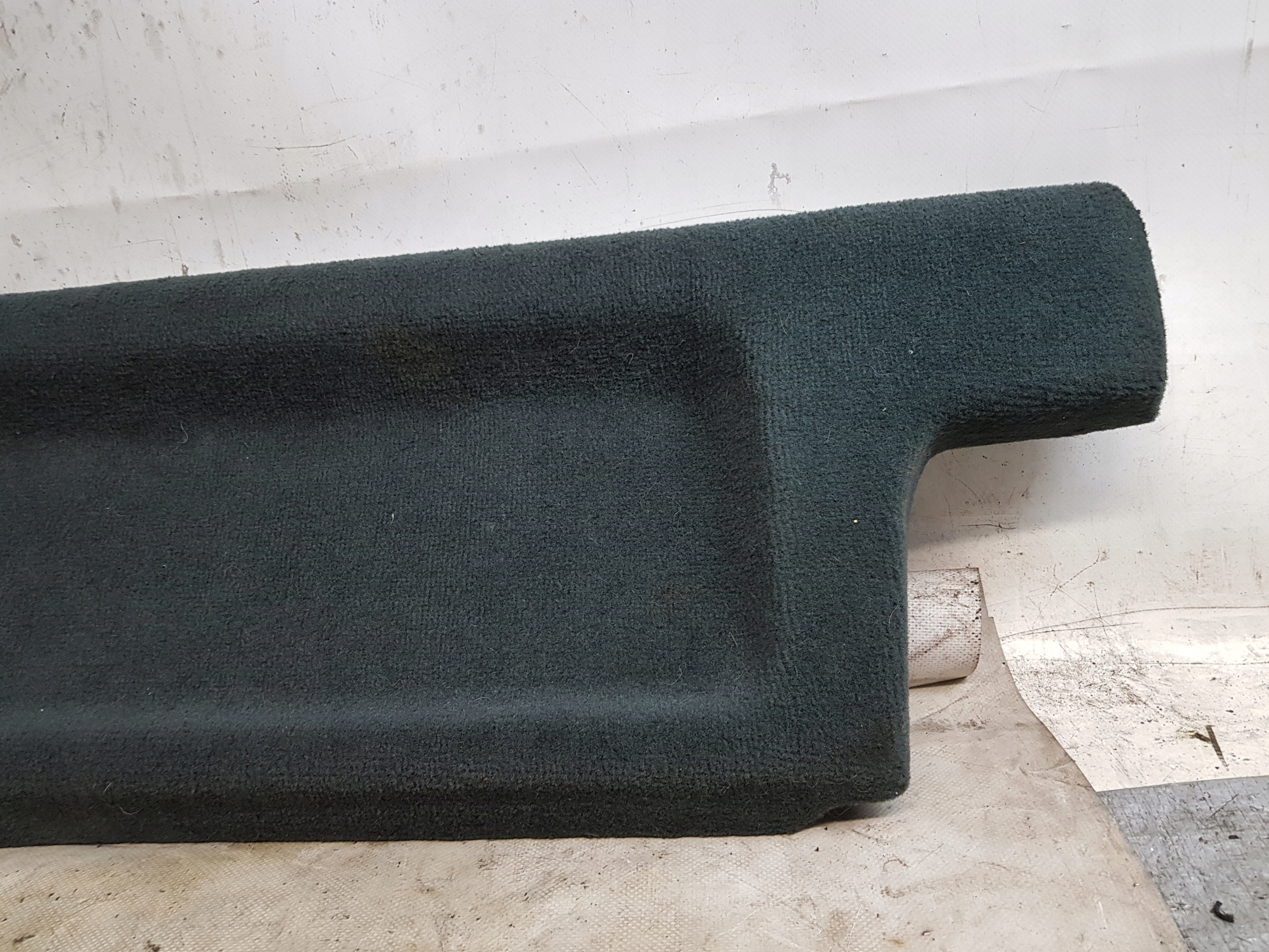 plato boot blinds VOLVO V40 and 30867757 30611386