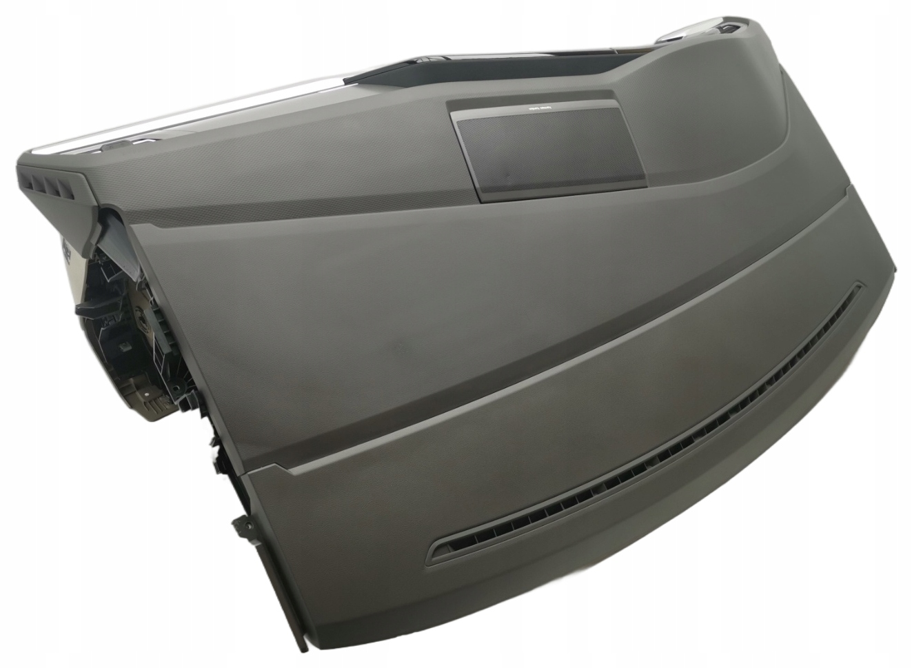 консоль торпеда vw MULTIVAN T7 7T1857003M