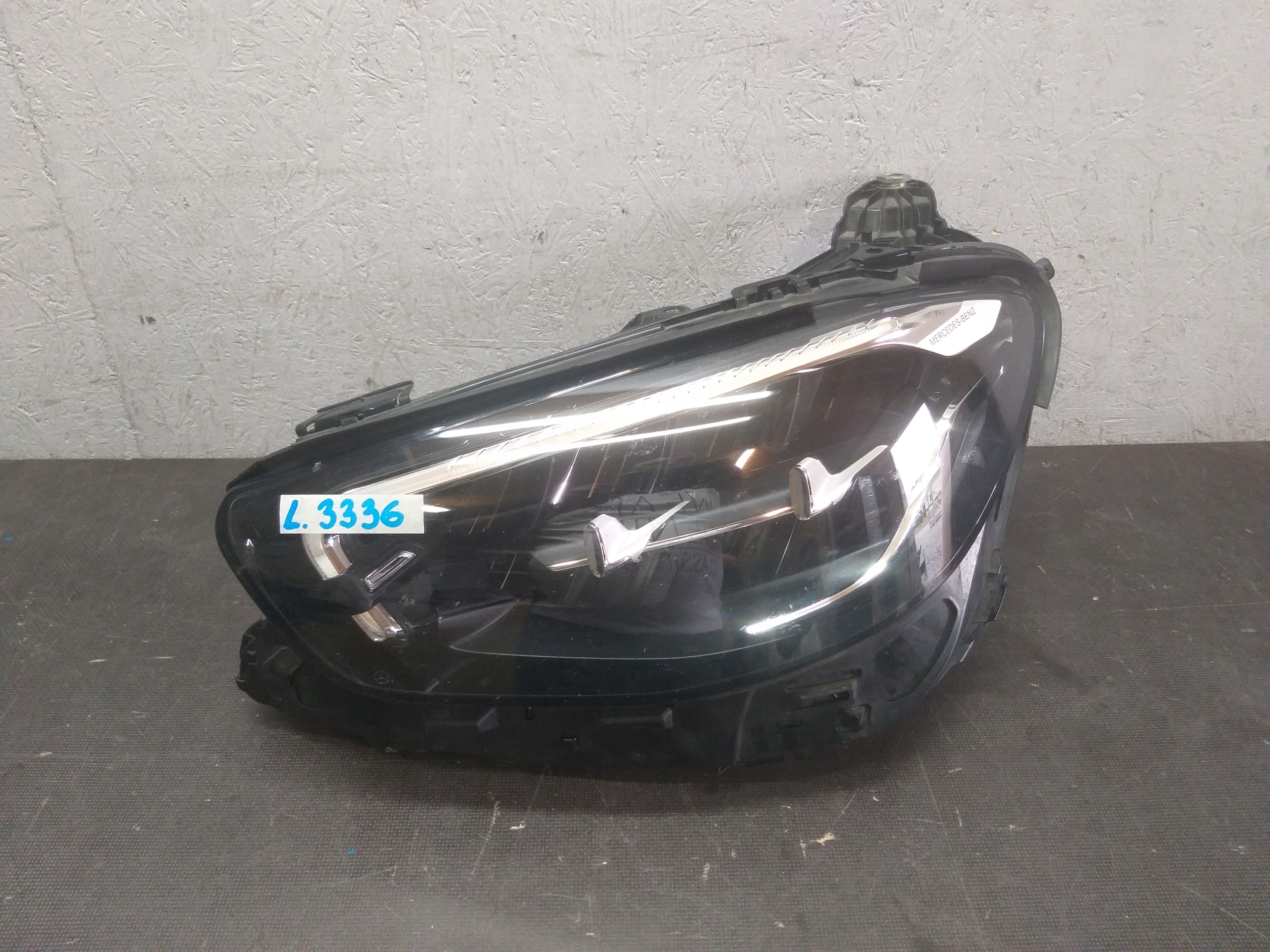 light front left MERCEDES E KLASA W213 LIFT FULL LED A2139069109