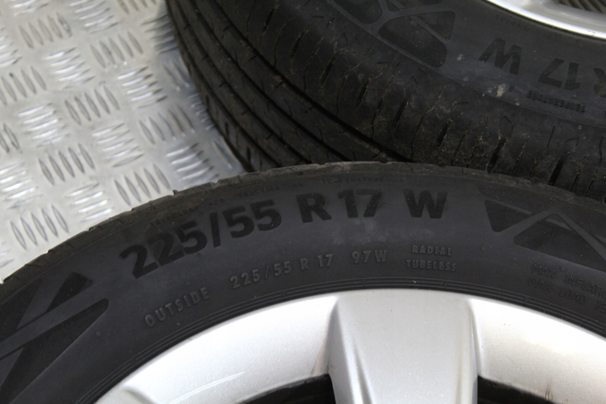 wheels discs disc 225/55 R17 COUNTRYMAN SE F60