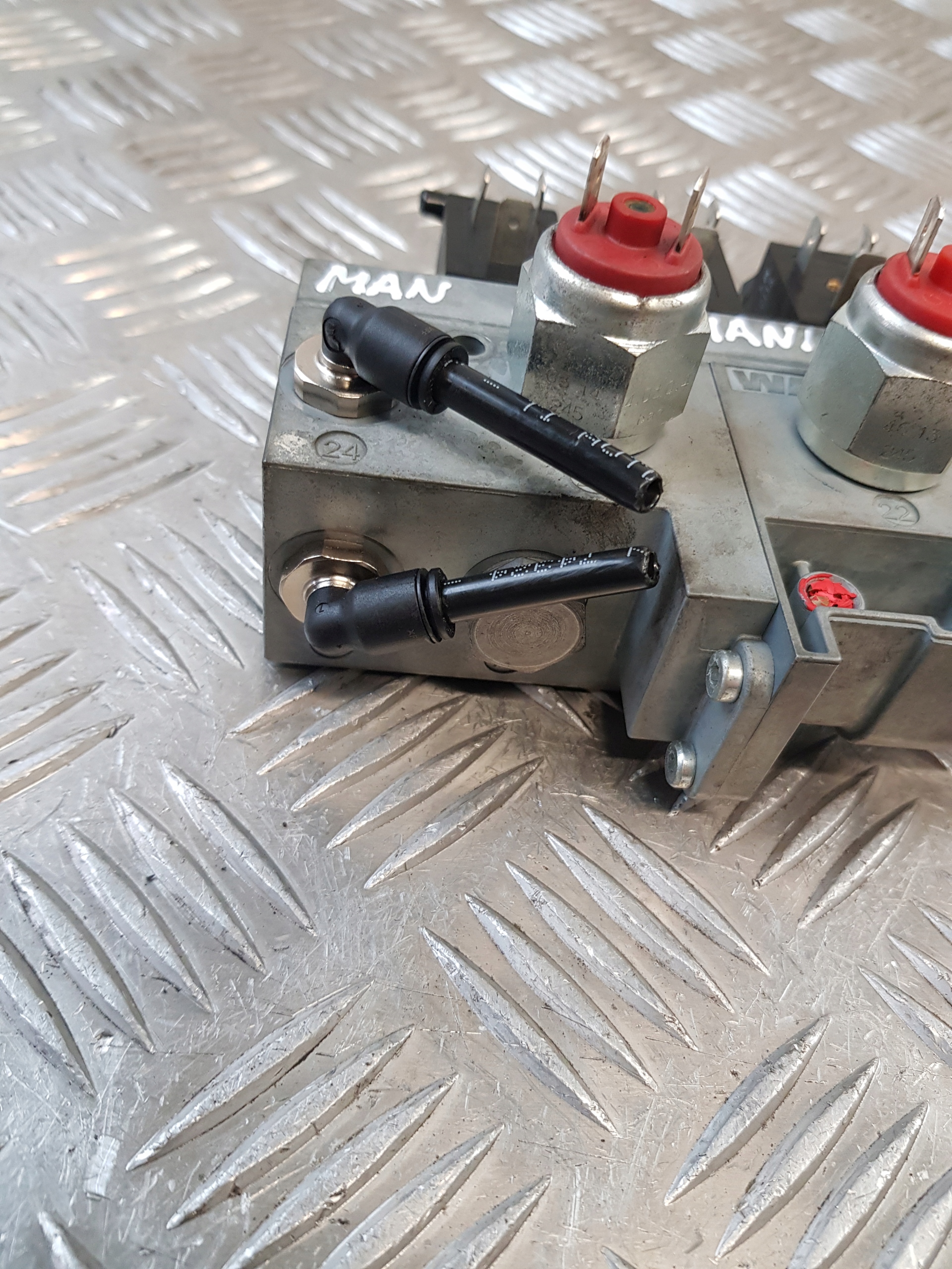 Sensor MAGNETYCZNY OTWIERANIA Tür WABCO 4726000220