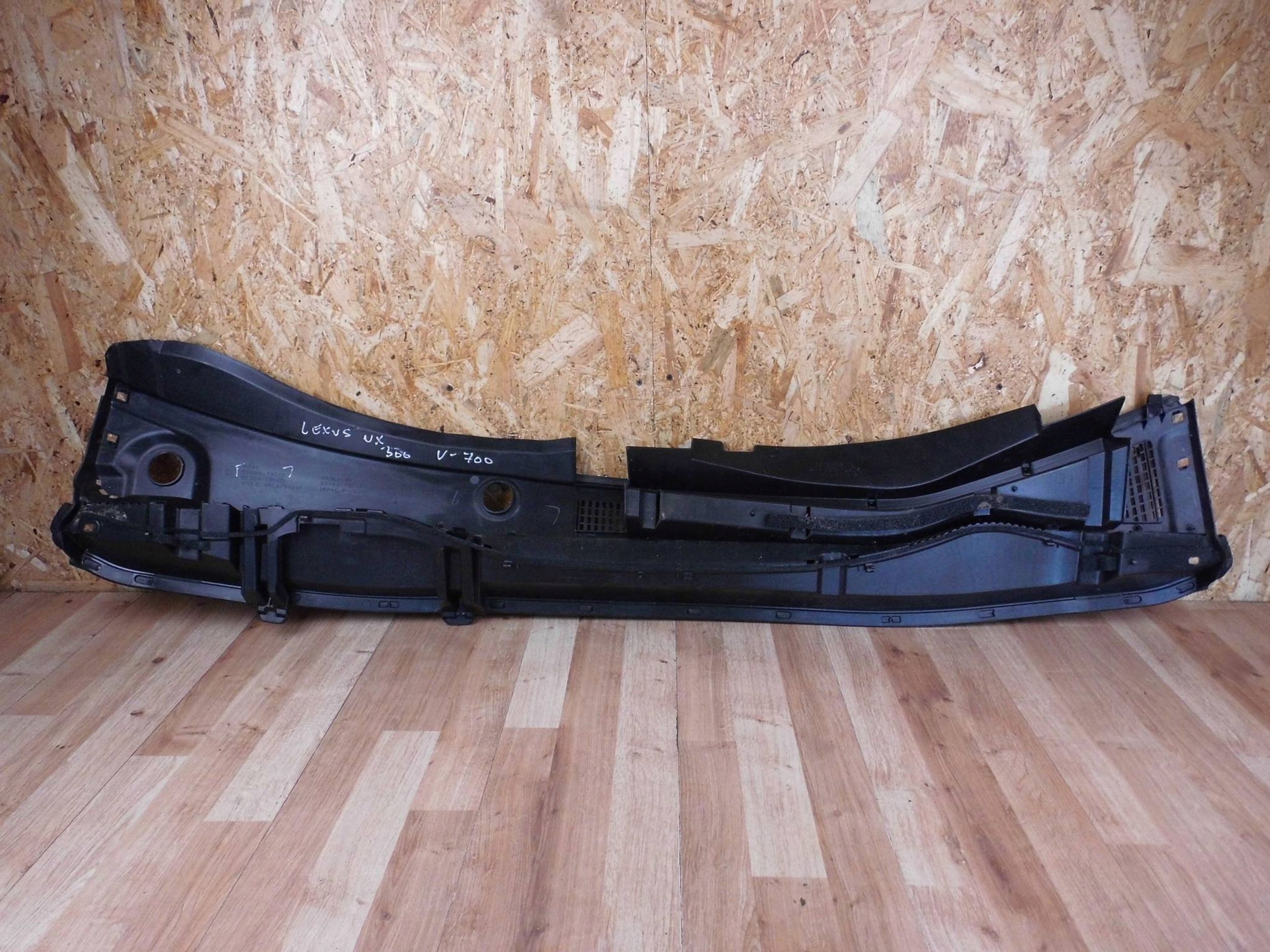 Lexus NX300H torpedo front front 55708-78010