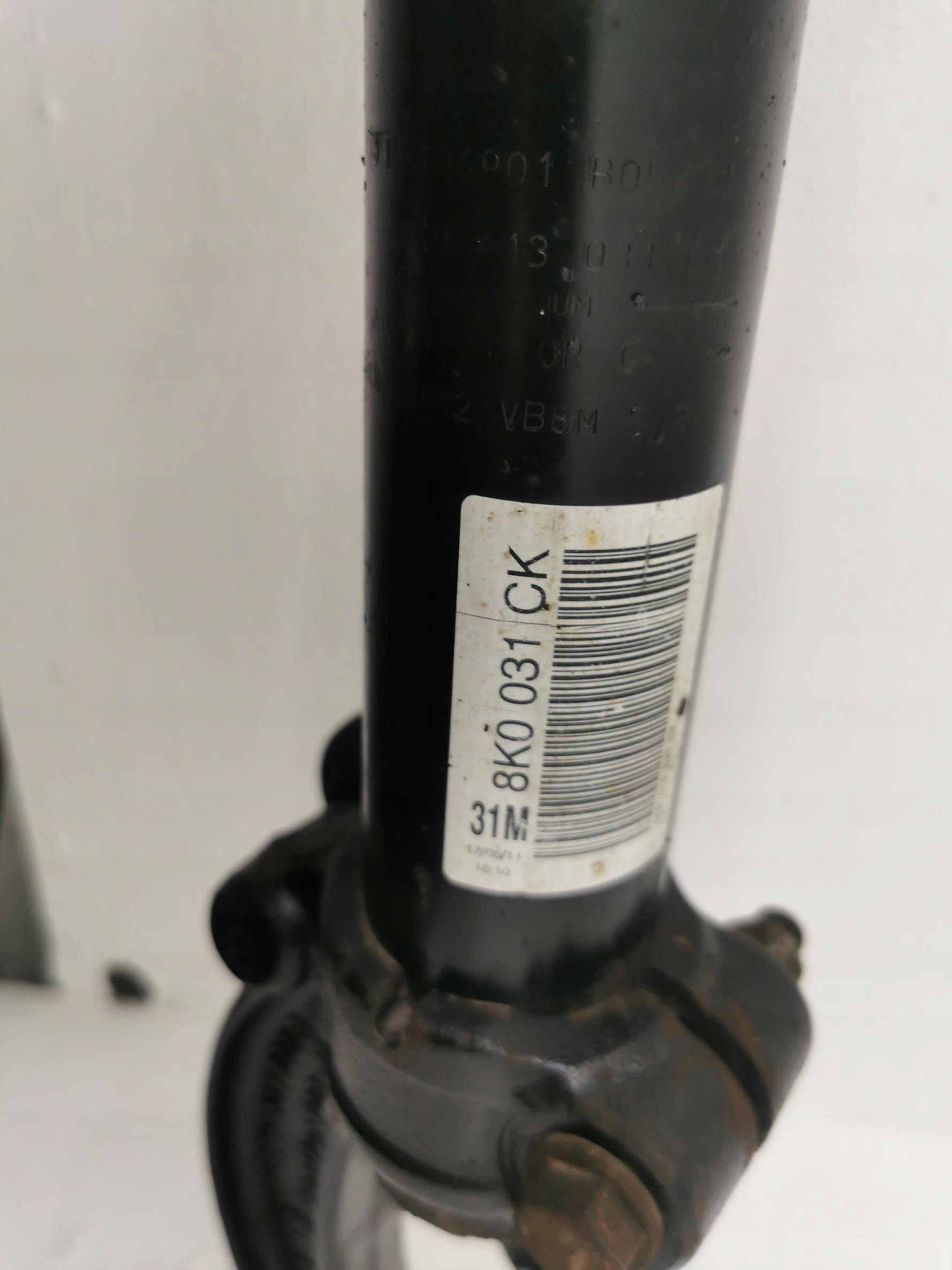 shock absorber left front AUDI A4 B8 2.7 V6 TDI 8K0031CK