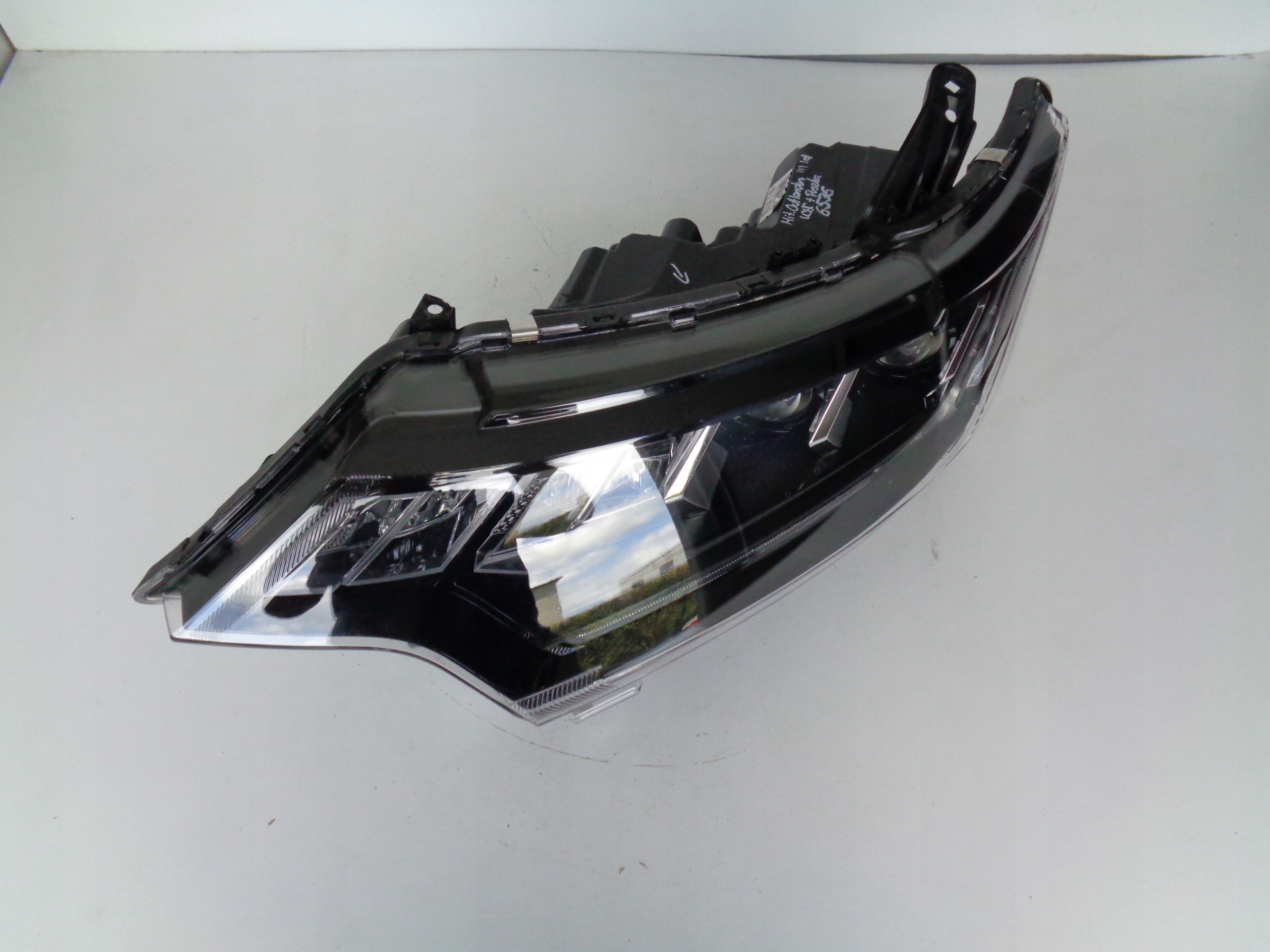 light left MITSUBISHI OUTLANDER III 18- LIFT LED
