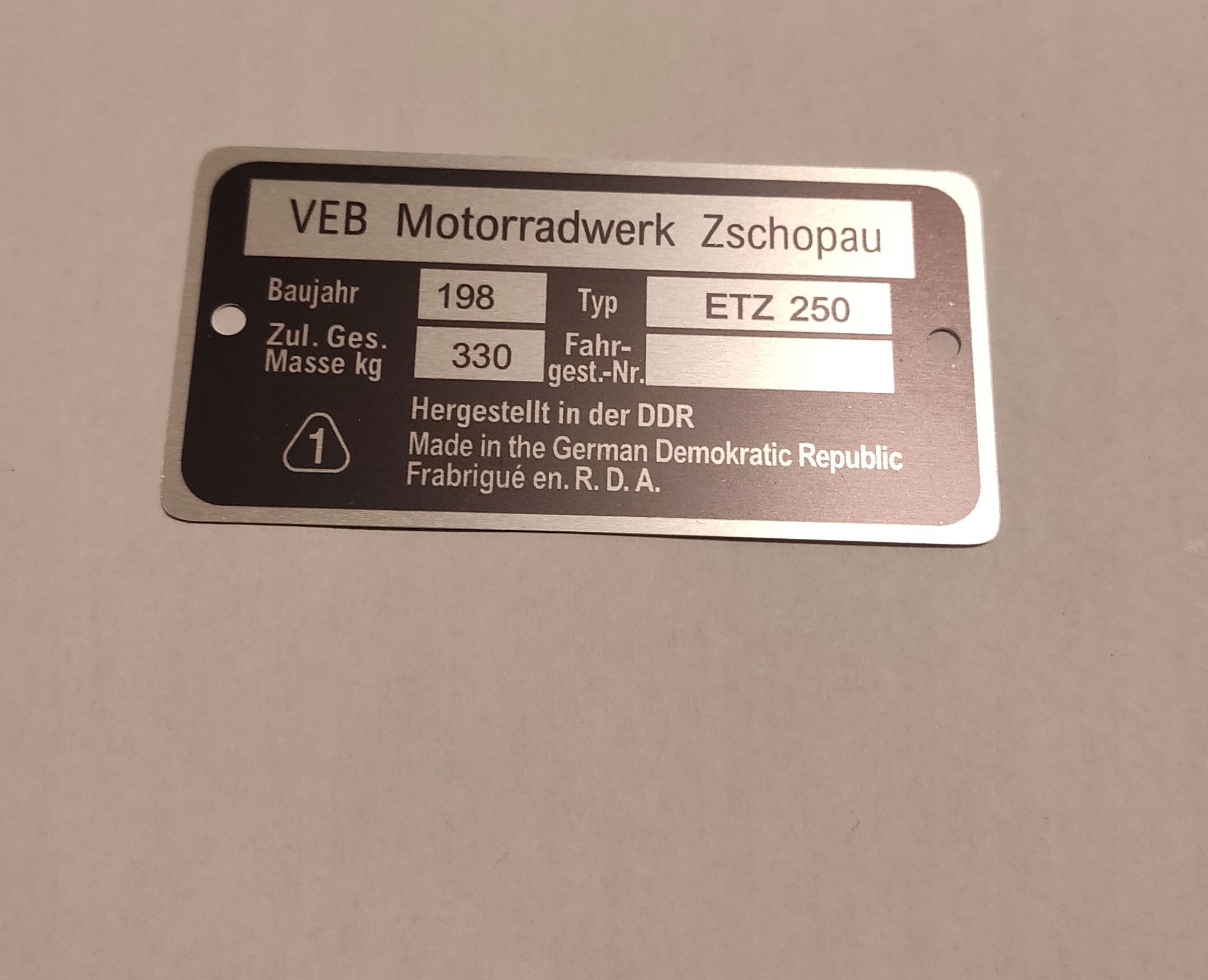 Tabliczka Znamionowa Niemcy Mz Etz 250 Oryginalna