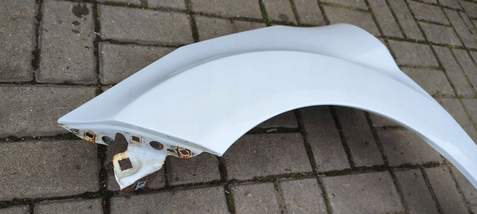 fender left front front Ford Fiesta MK7 3D H9