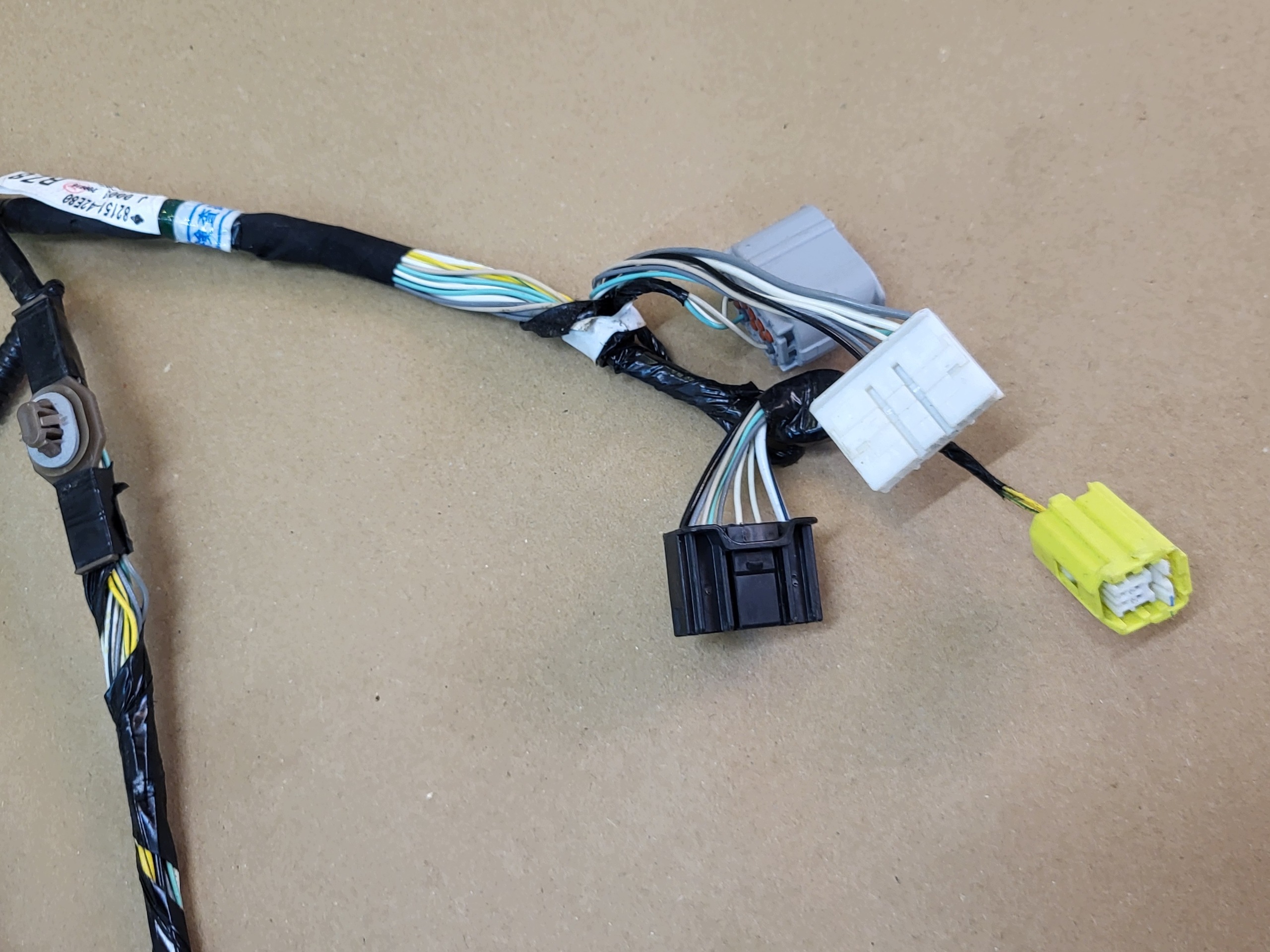 bundle wiring Z door left front driver´s TOYOTA RAV4 V 5 OE EUROPA
