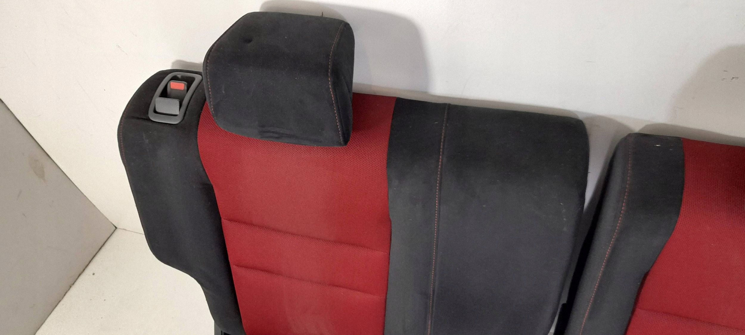 Honda Civic VIII Type-R Sitz hinten (2)