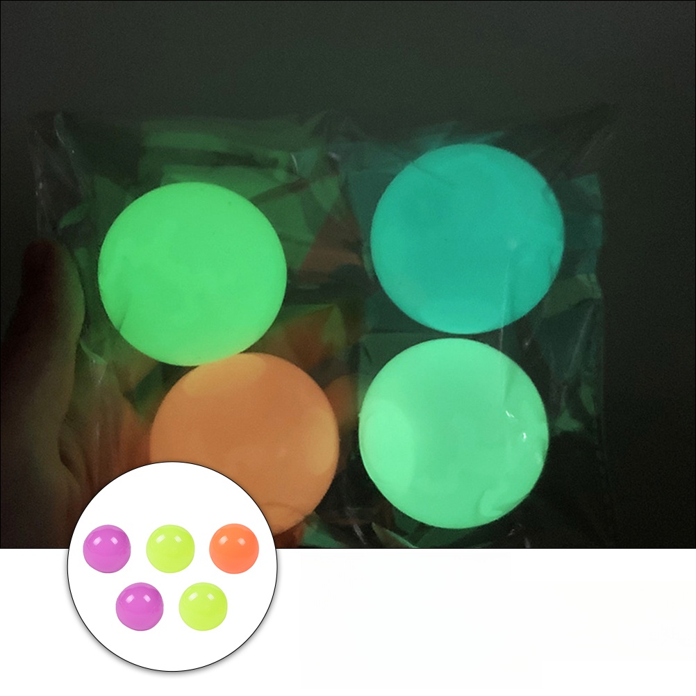 LEPIĄCA PIŁKA ŚWIECĄCA DZIECI ANTYSTRES W LOSOWYM KOLORZE Marka bez marki