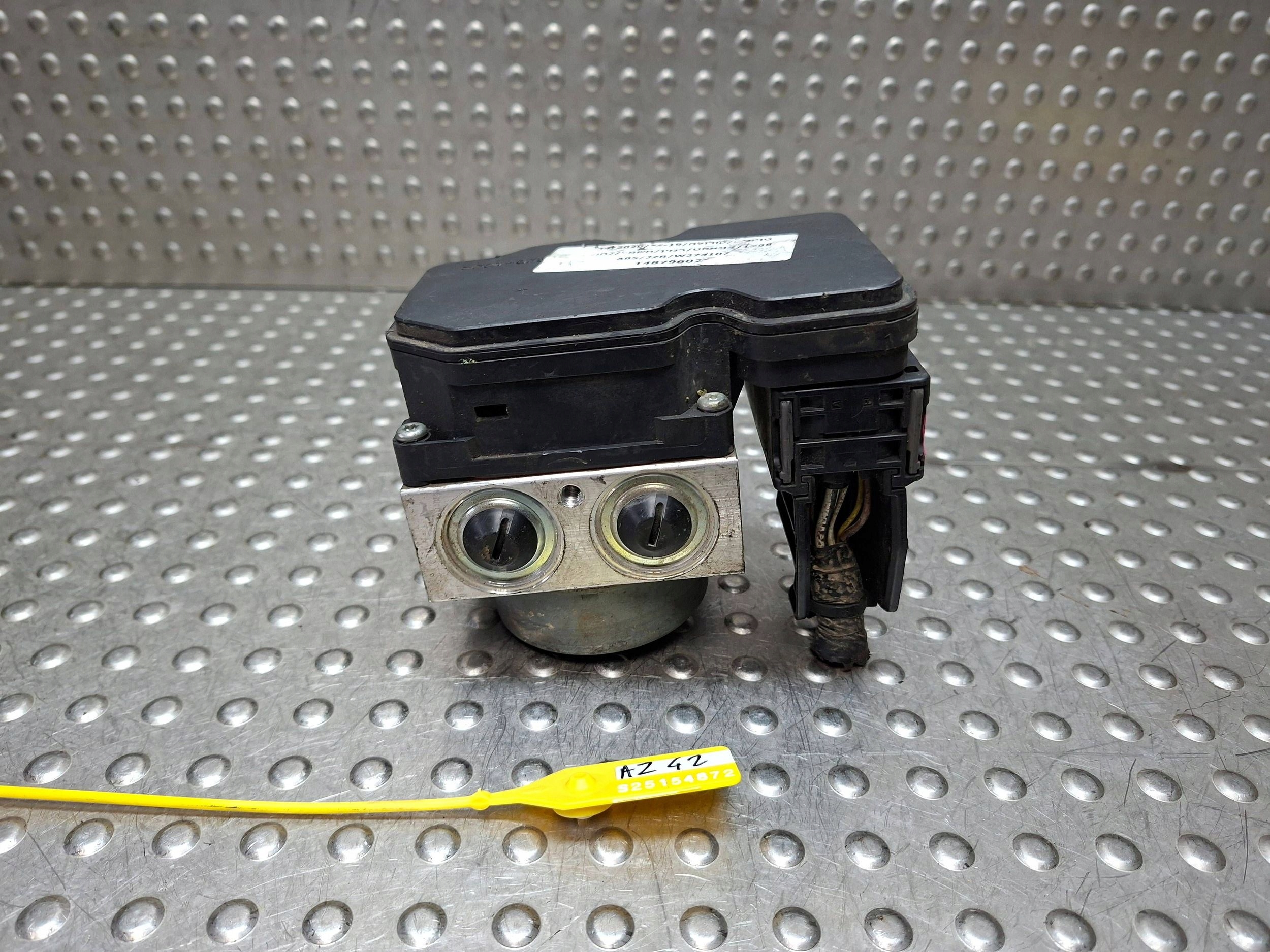 pump control unit ABS TOYOTA COROLLA E21 18- 44510-12600 89541-12E30