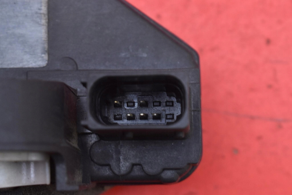 lock door right front front EU OPEL INSIGNIA A HB LIFT 13-20