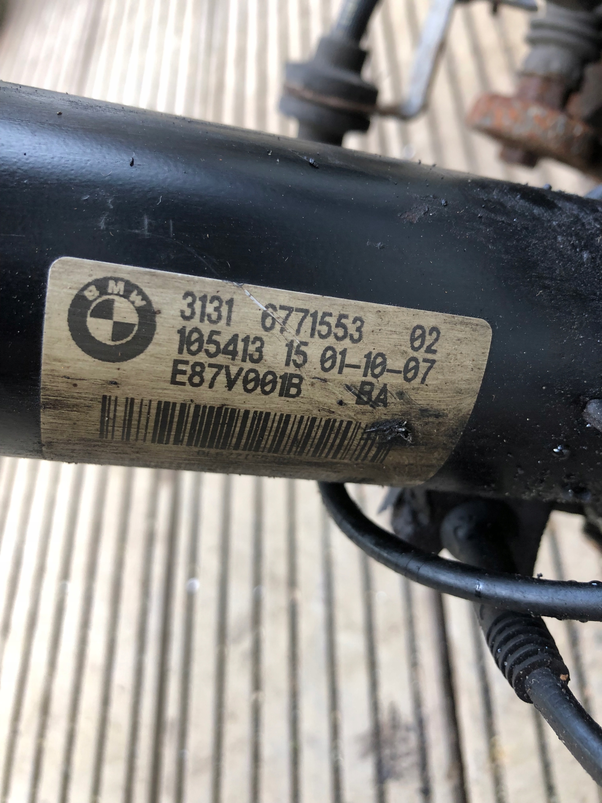 BMW 1 E87 otoč McPherson levý předek