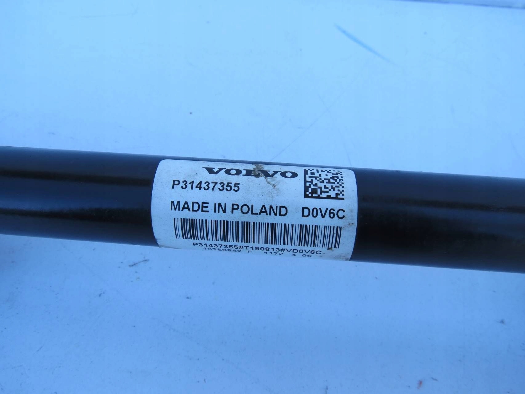 semi-axis right rear part VOLVO V90 T8 HYBRYDA 31437355