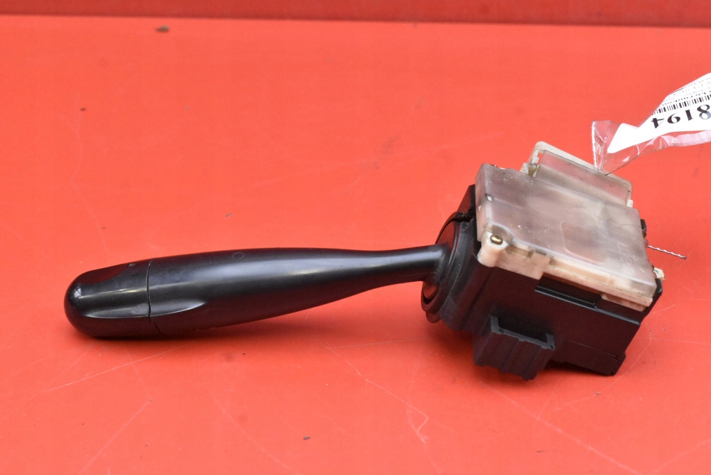 MANETKA switch indicators 1736481 TOYOTA YARIS 1 and 99-03