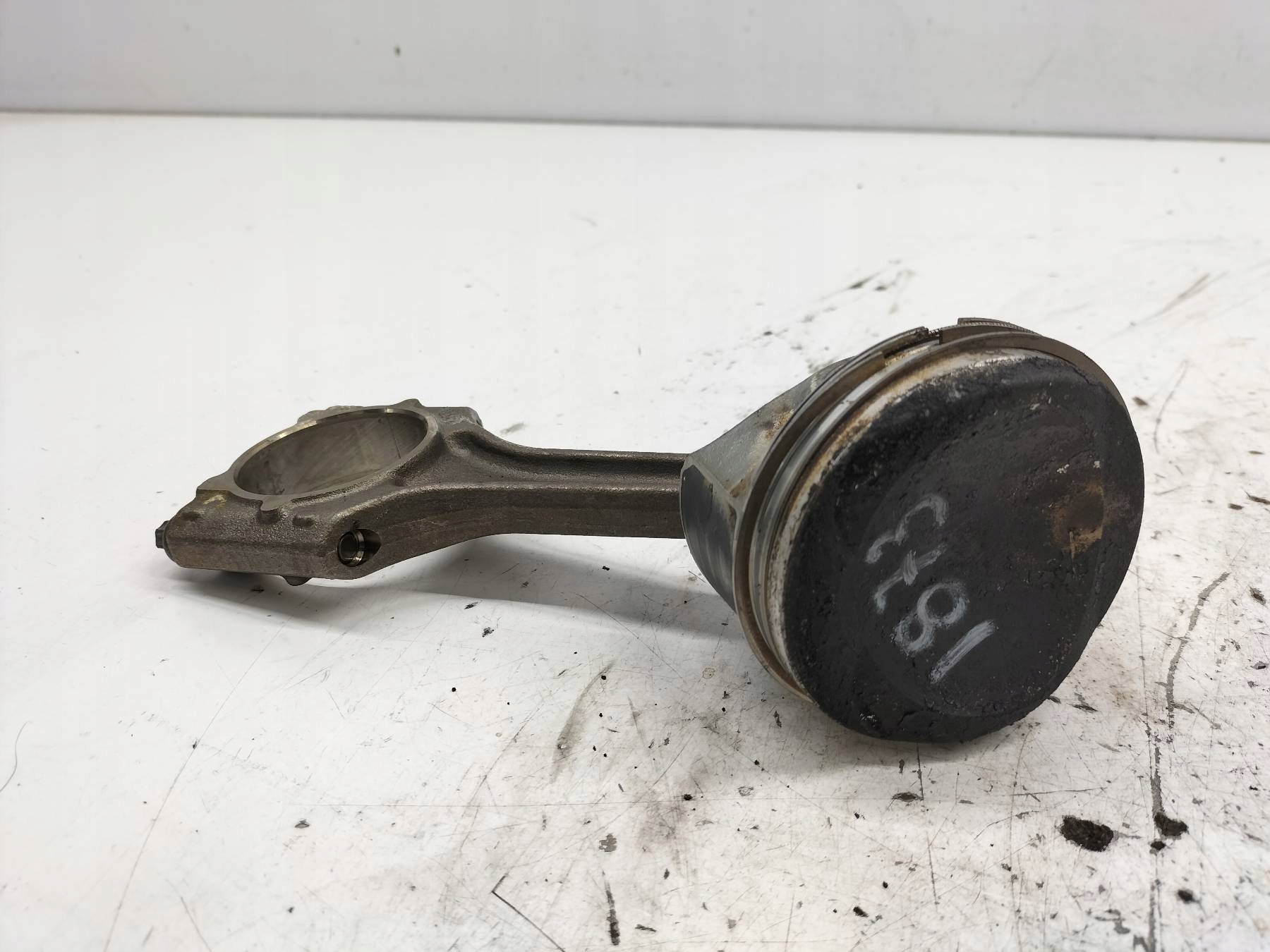 piston 082277+ connecting rod 1.8 TFSI TSI Audi A4 IV (2008-2015) B8