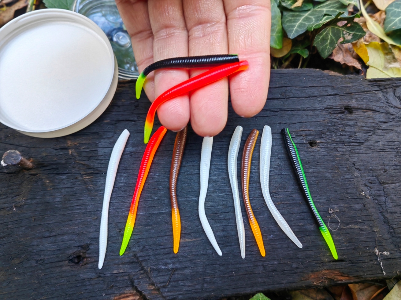 10 szt. Larwa IVI Magic Baits zapach ser 70 mm 0,85 g Trout Area MIX!