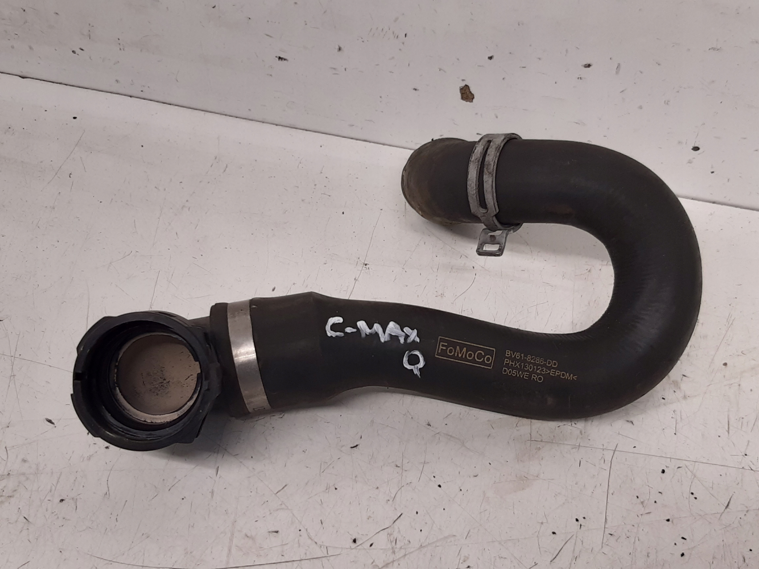 vedení vody BV618286DP Ford C-MAX